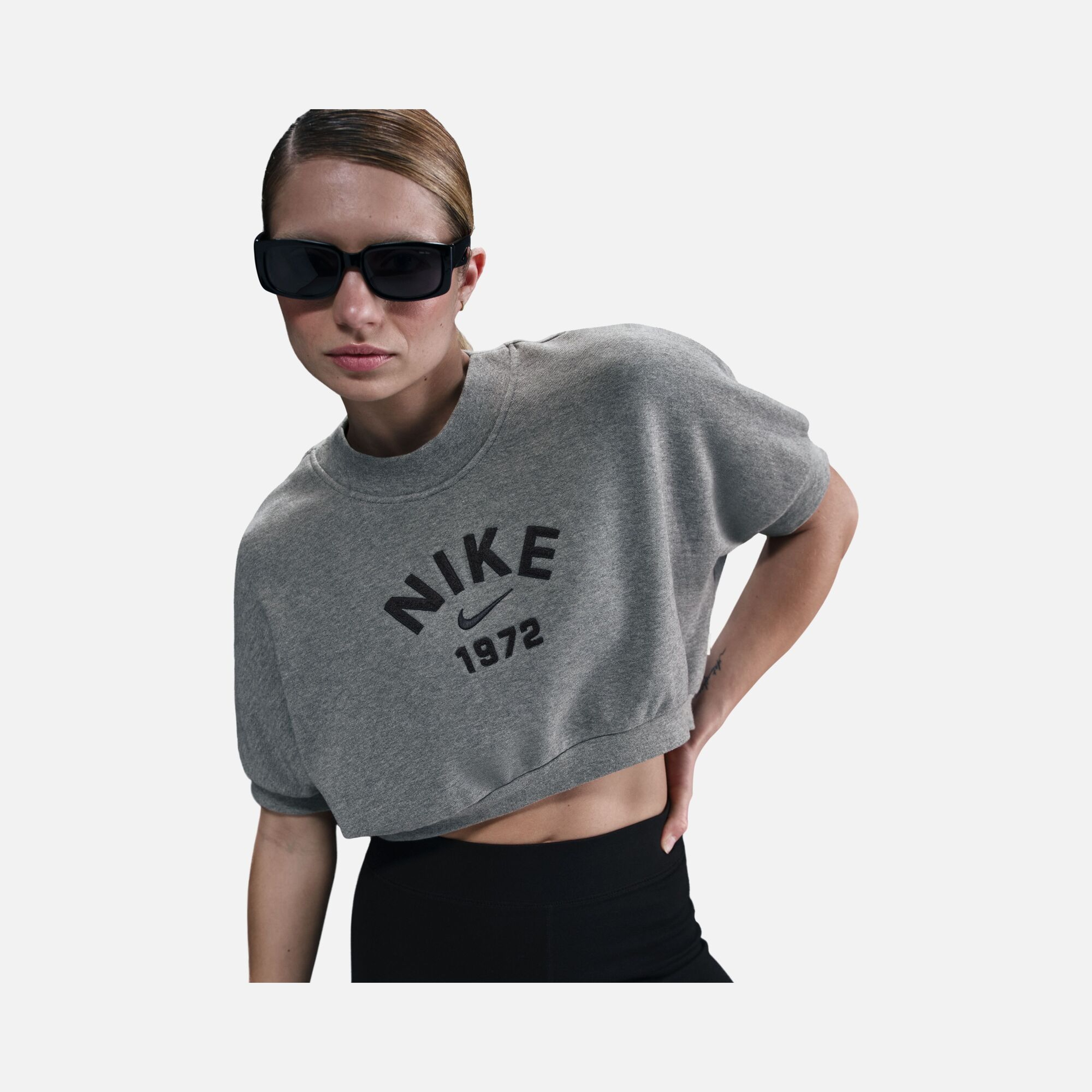 Nike Sportswear Collection Fleece Crew Cropped Short-Sleeve Kadın Tişört