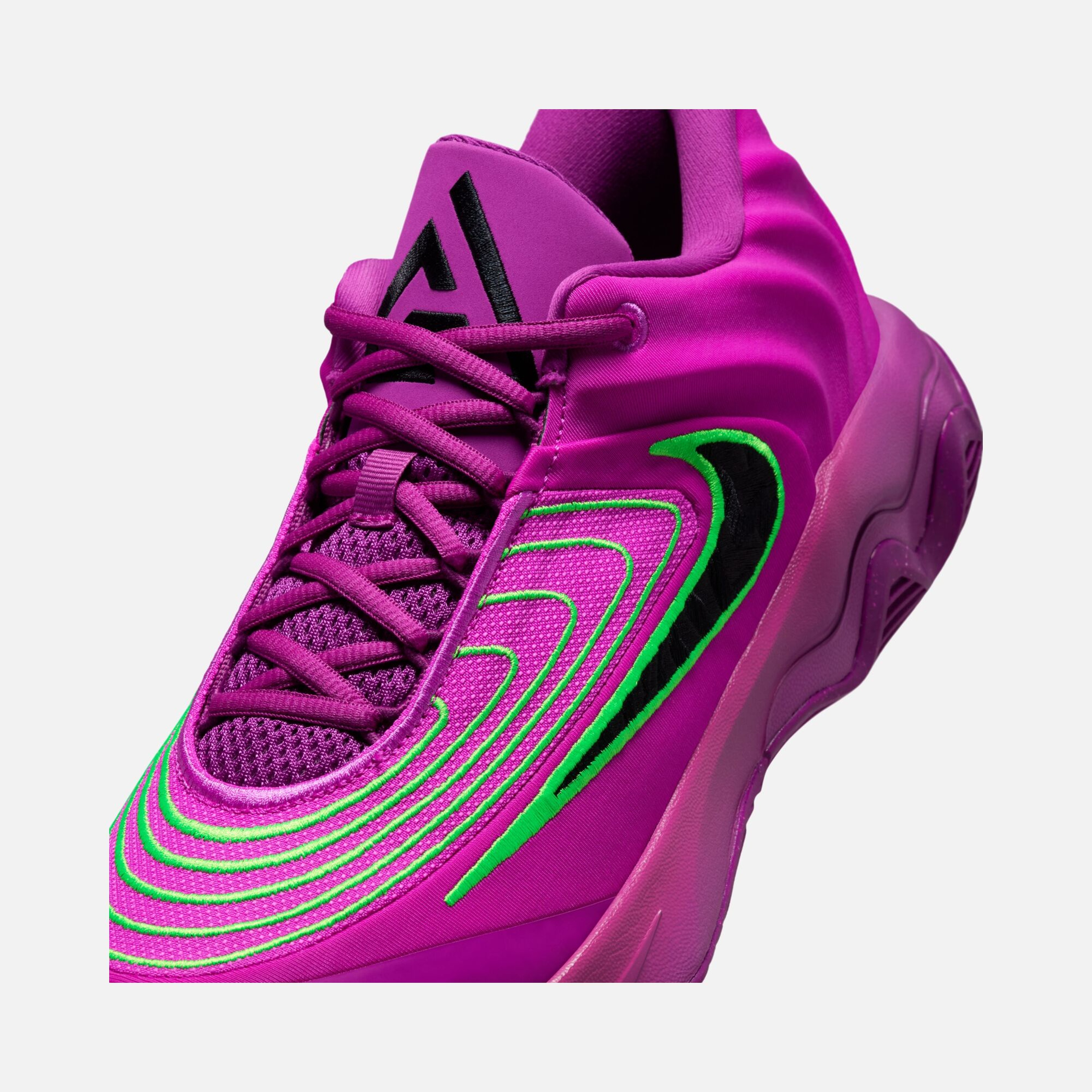 Nike Giannis Antetokounmpo Signature Core Immortality 4 Erkek Basketbol Ayakkabısı