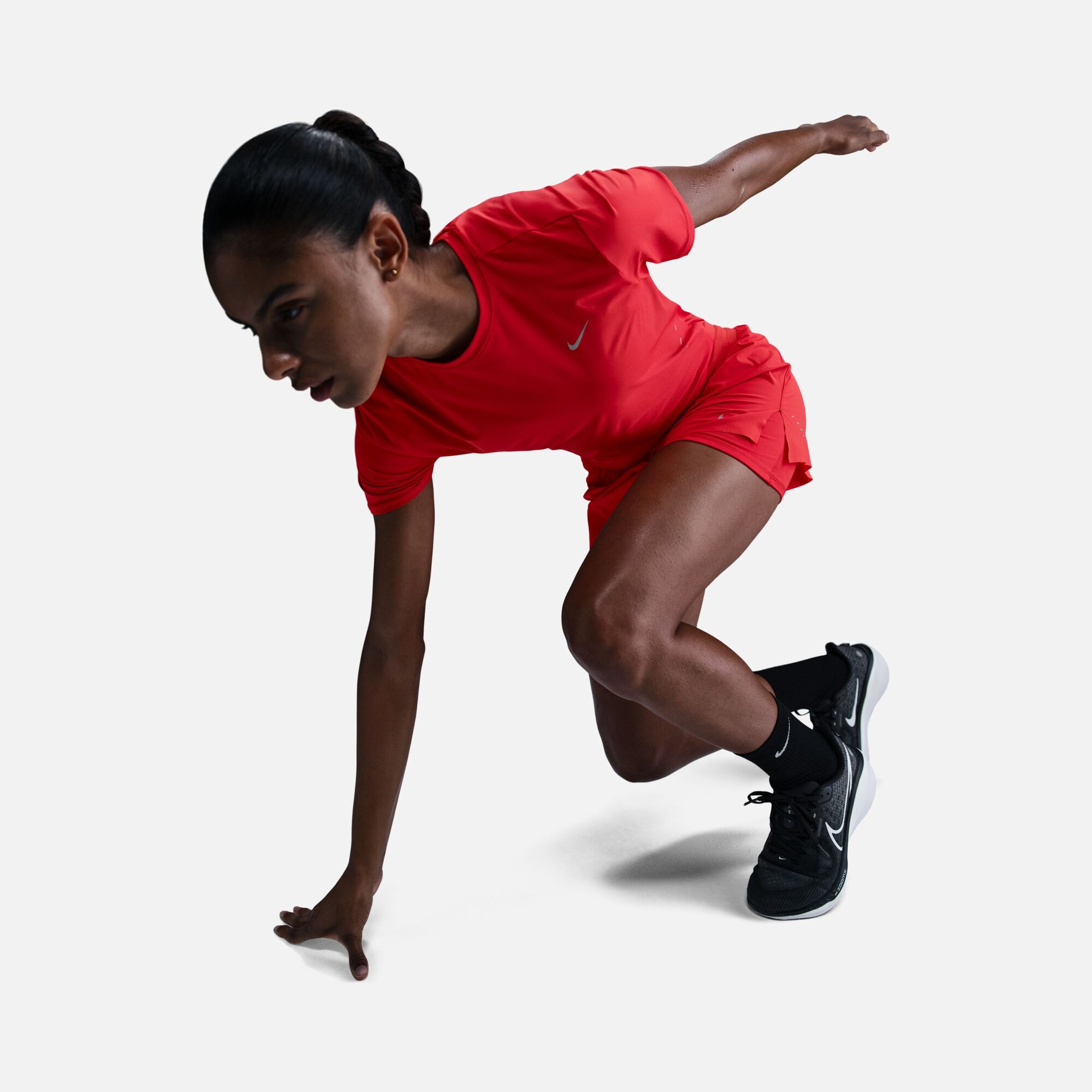 Nike Swift Dri-Fit Running Short-Sleeve Kadın Tişört