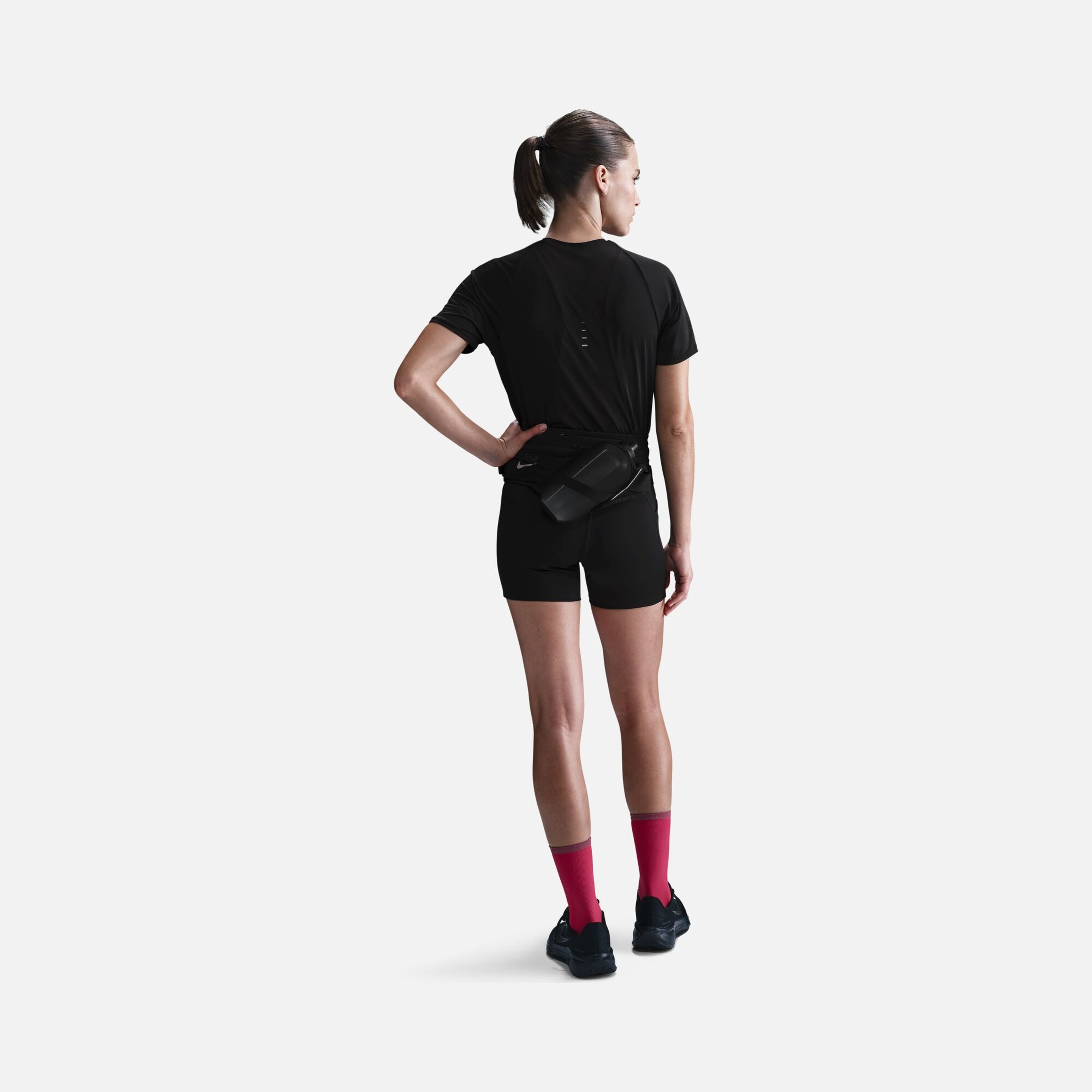 Nike Swift Dri-Fit Running Short-Sleeve Kadın Tişört