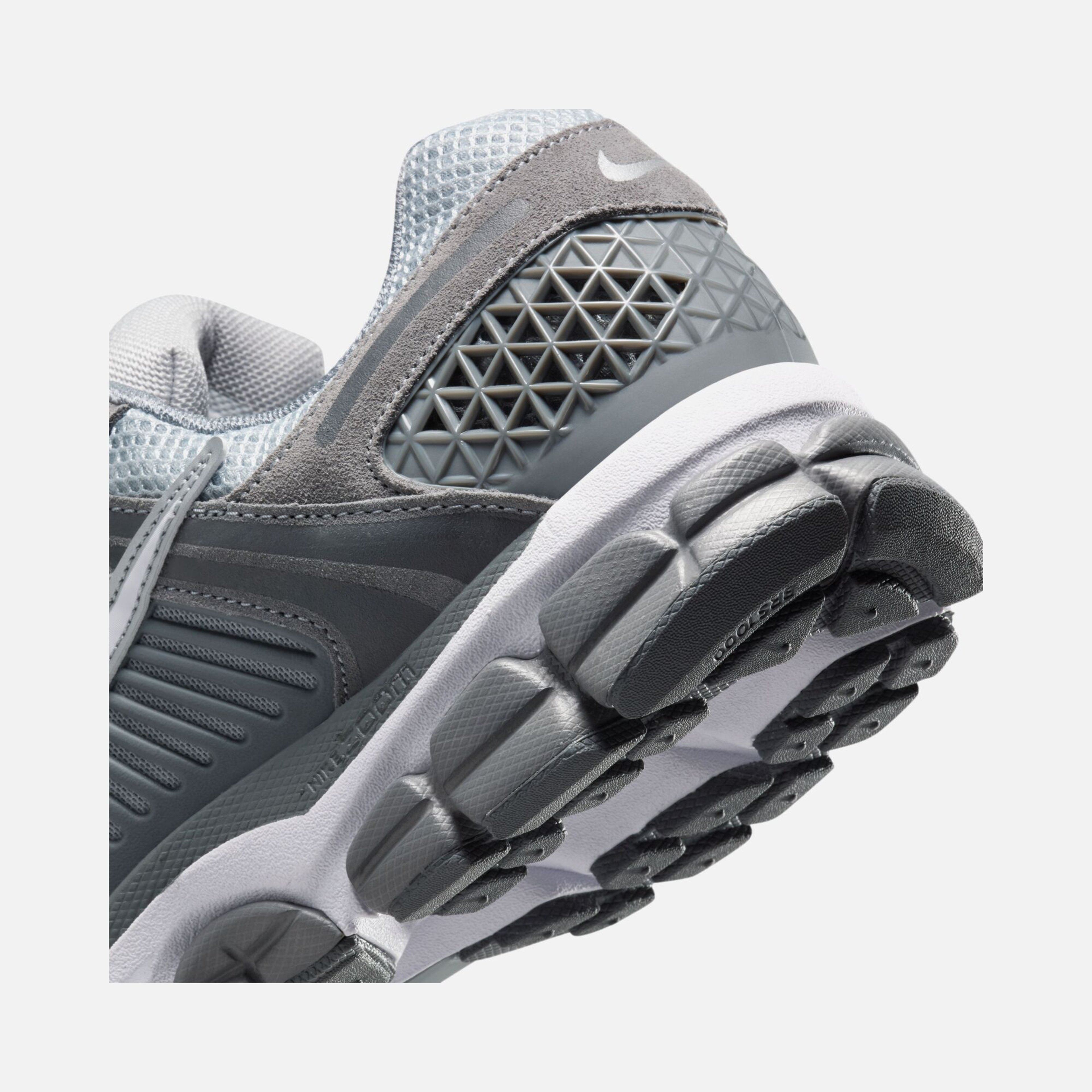 Nike Zoom Vomero 5 ''Fabric Leather and Plastic Accents'' Sportswear Erkek Spor Ayakkabı