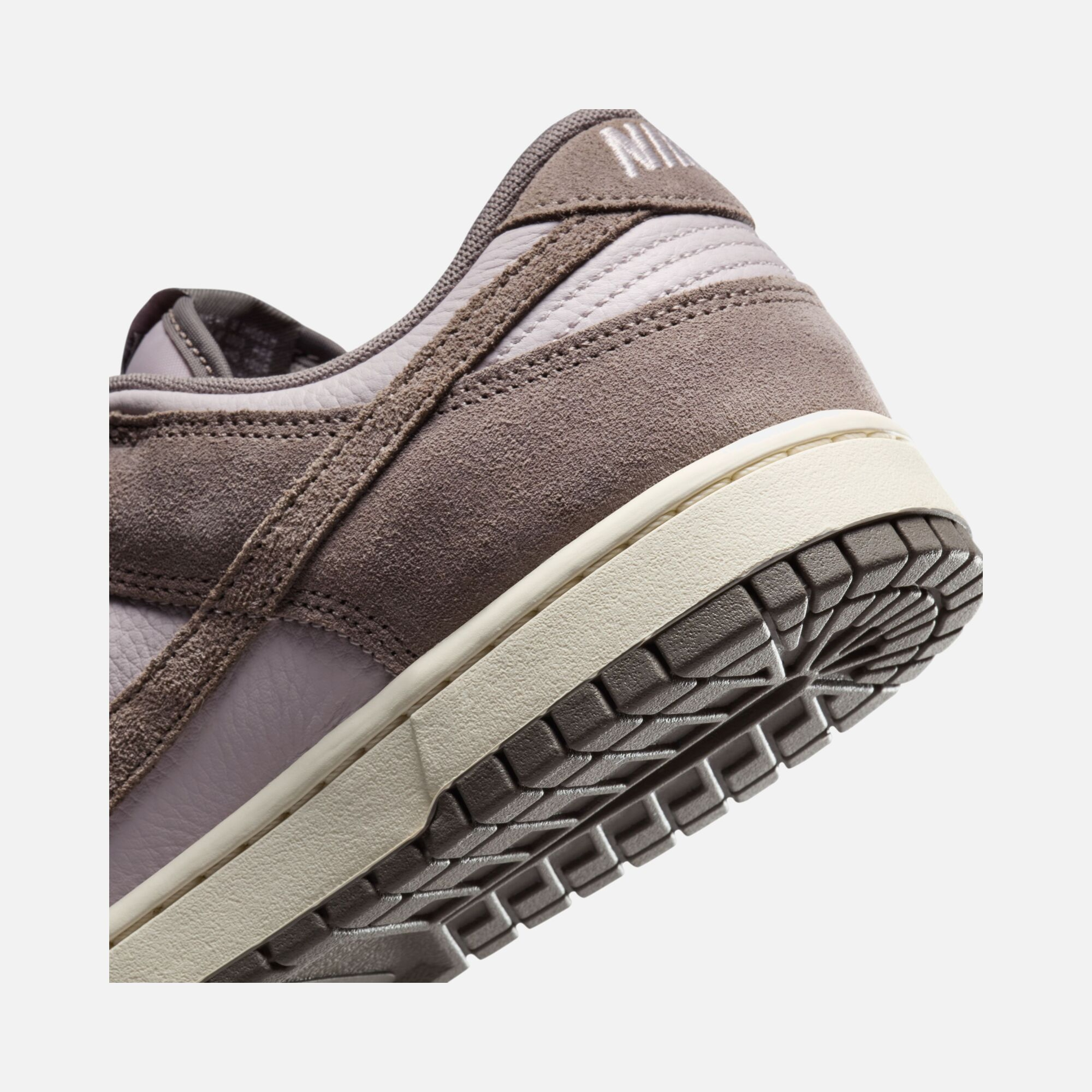 Nike Dunk Low Retro SE SS25 Erkek Spor Ayakkabı