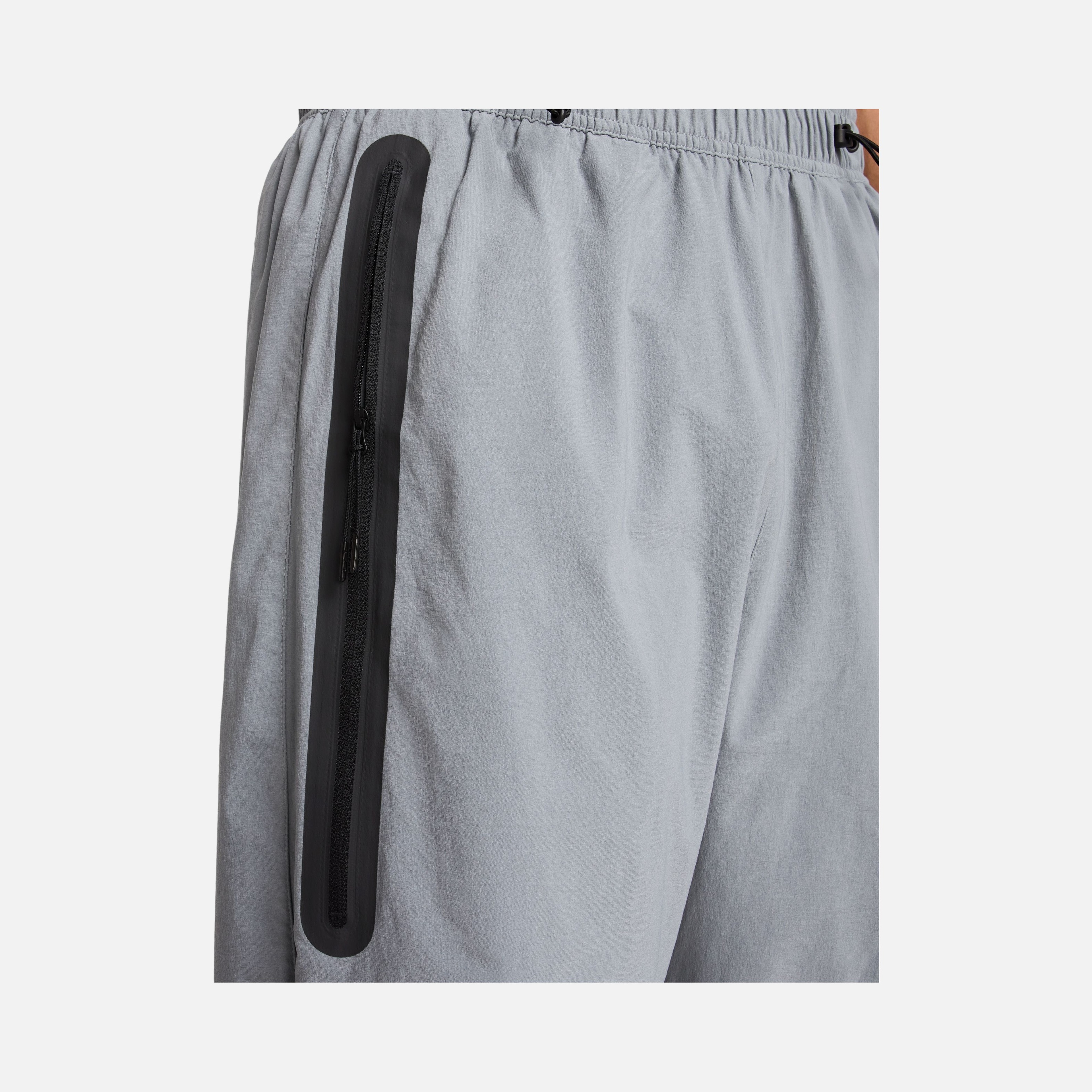 Nike Sportswear Tech Oversized Woven Erkek Eşofman Altı