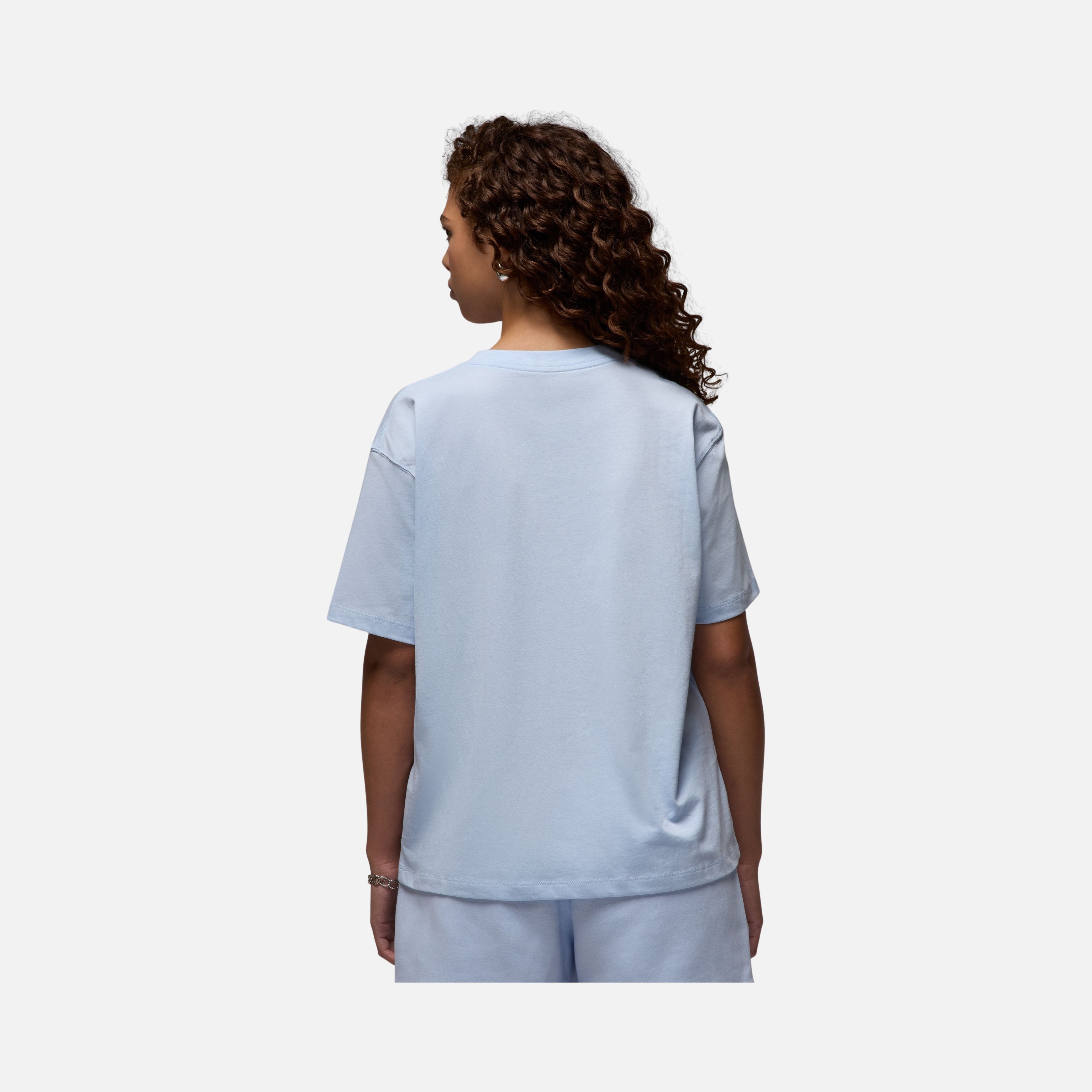 Nike Jordan Essentials Graphic Core 23 Relaxed Fit Short-Sleeve Kadın Tişört