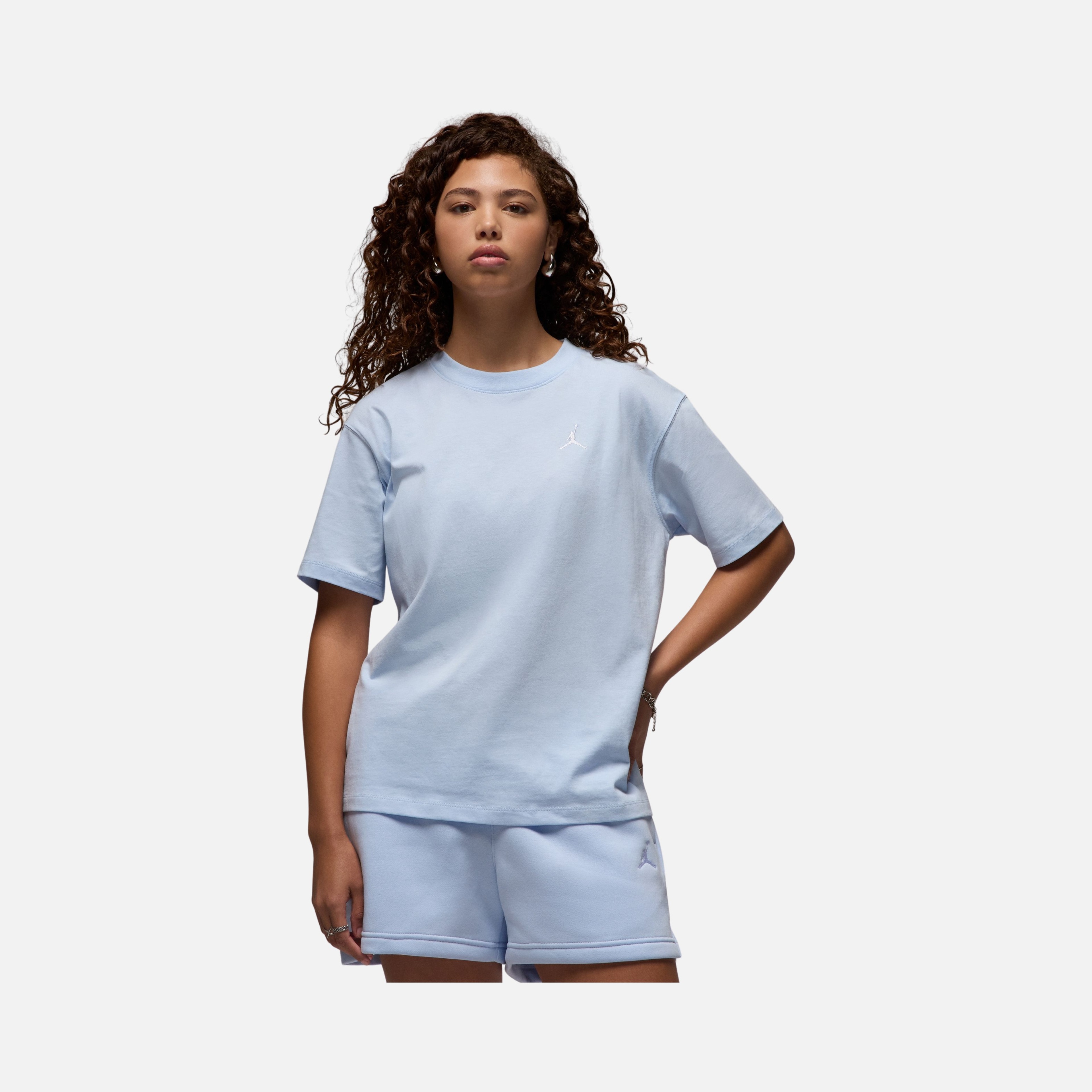 Nike Jordan Essentials Graphic Core 23 Relaxed Fit Short-Sleeve Kadın Tişört