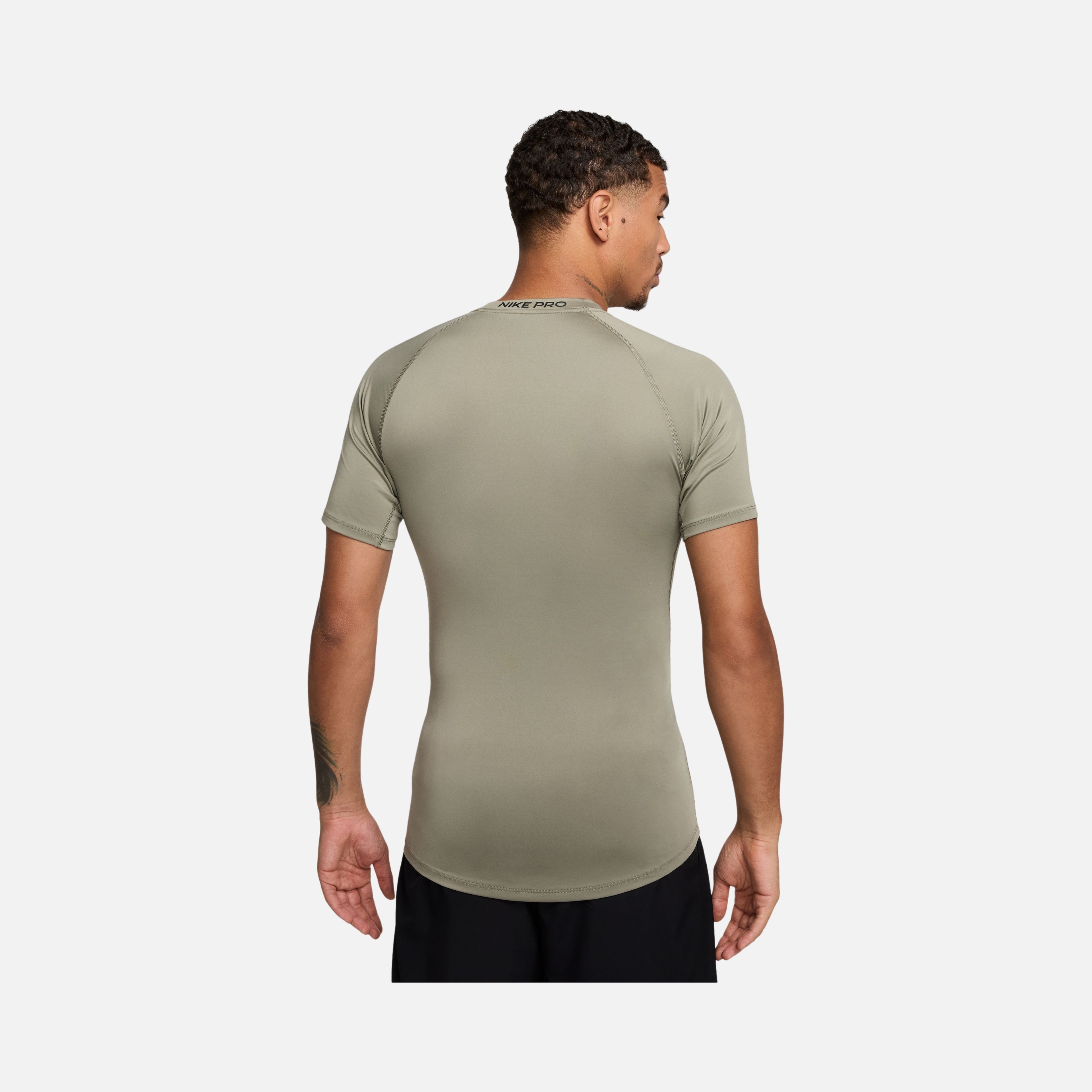 Nike Pro Dri-Fit Tight Fitness Training Short-Sleeve Erkek Tişört
