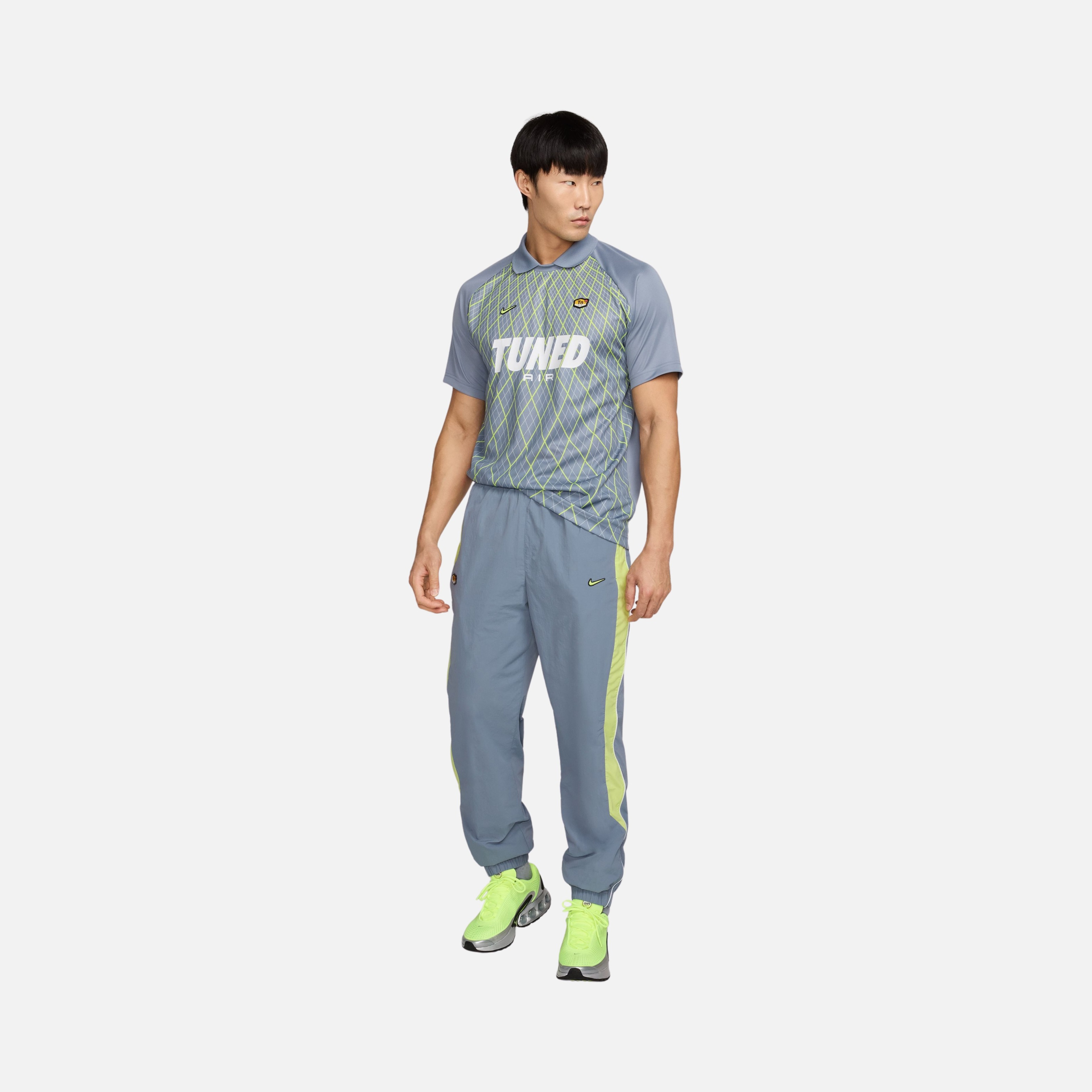 Nike Sportswear Tuned Air Graphics Woven Fabric Lined Erkek Eşofman Altı