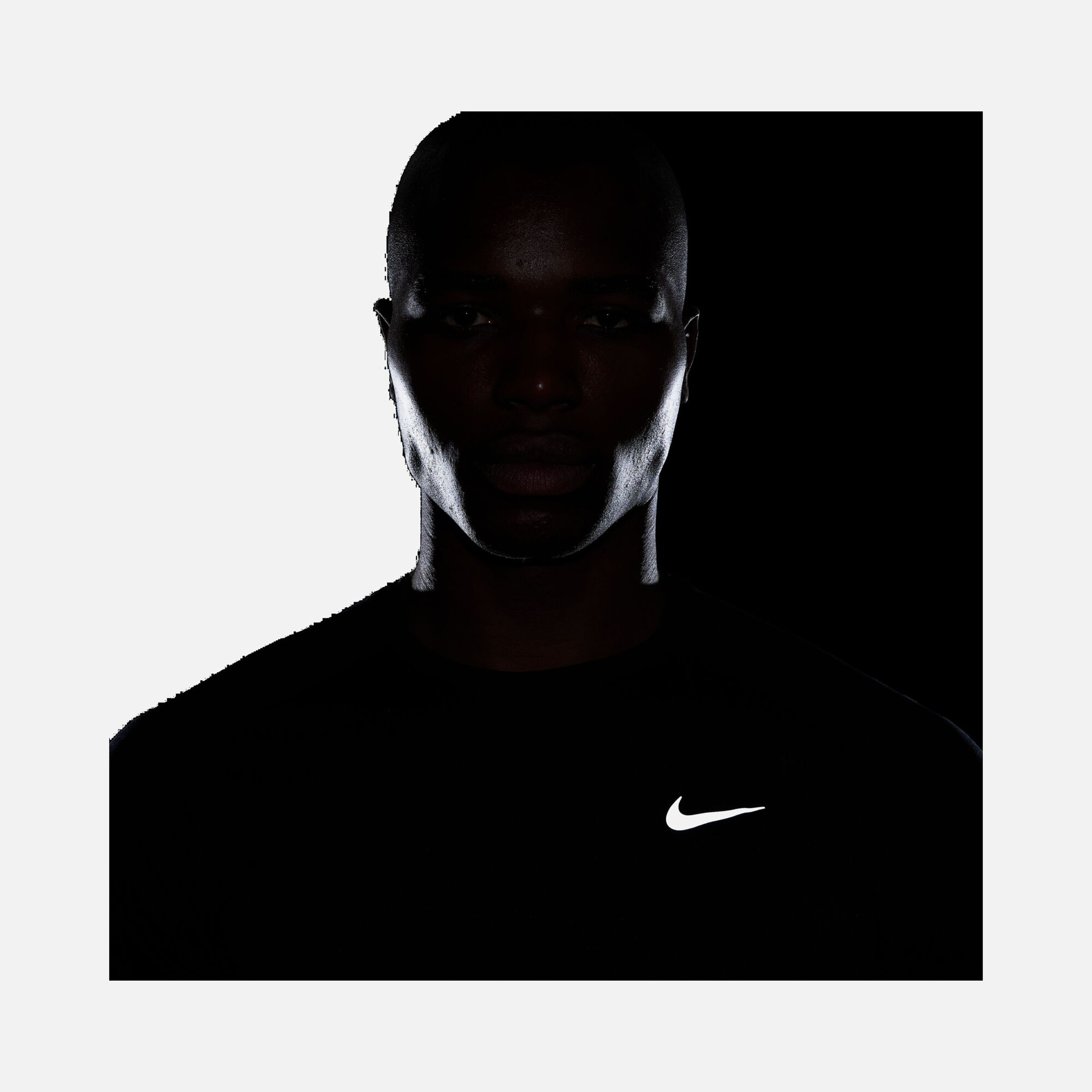 Nike Dri-Fit ADV Stride Running Short-Sleeve Erkek Tişört