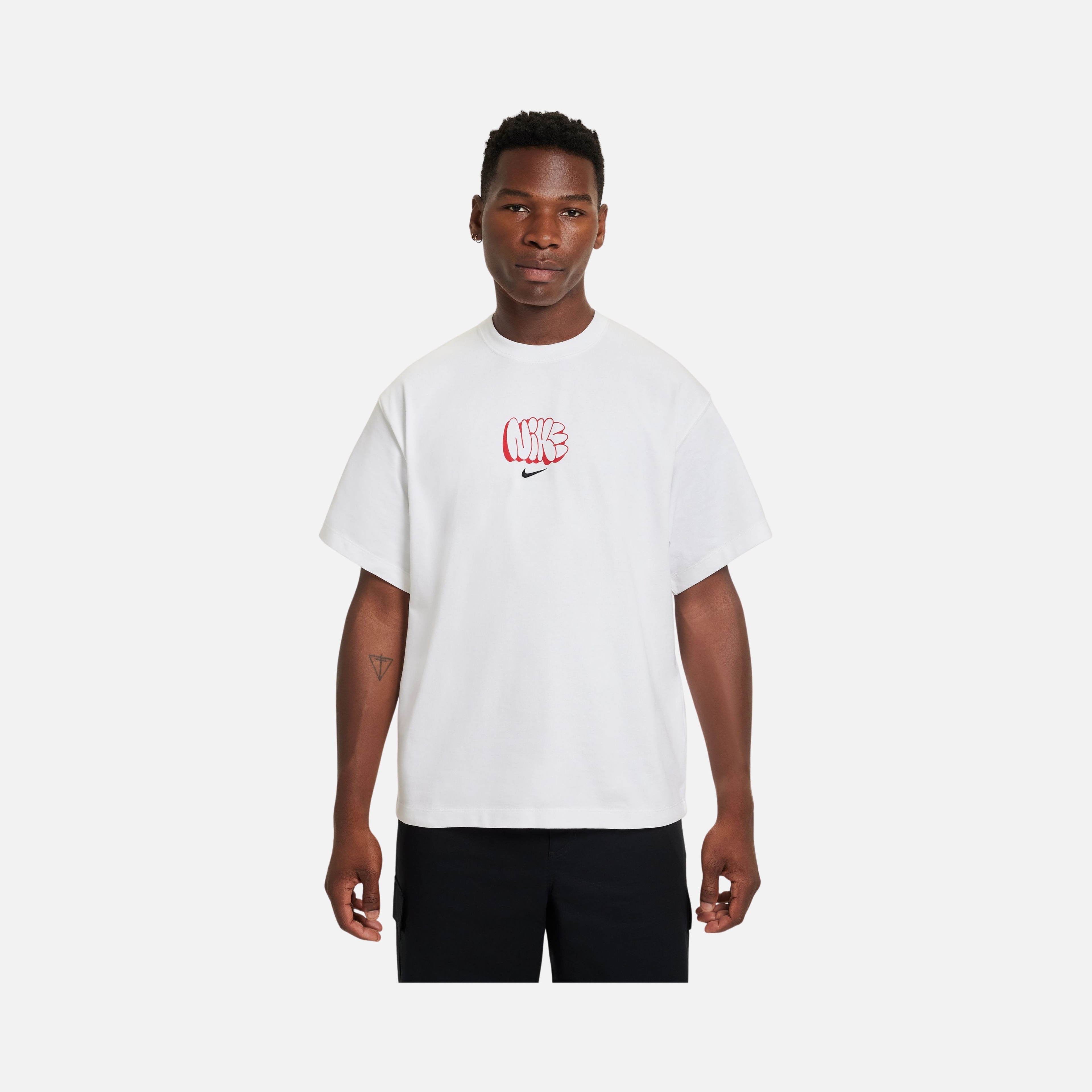 Nike Sportswear Solo Swoosh Graphics Short-Sleeve Erkek Tişört