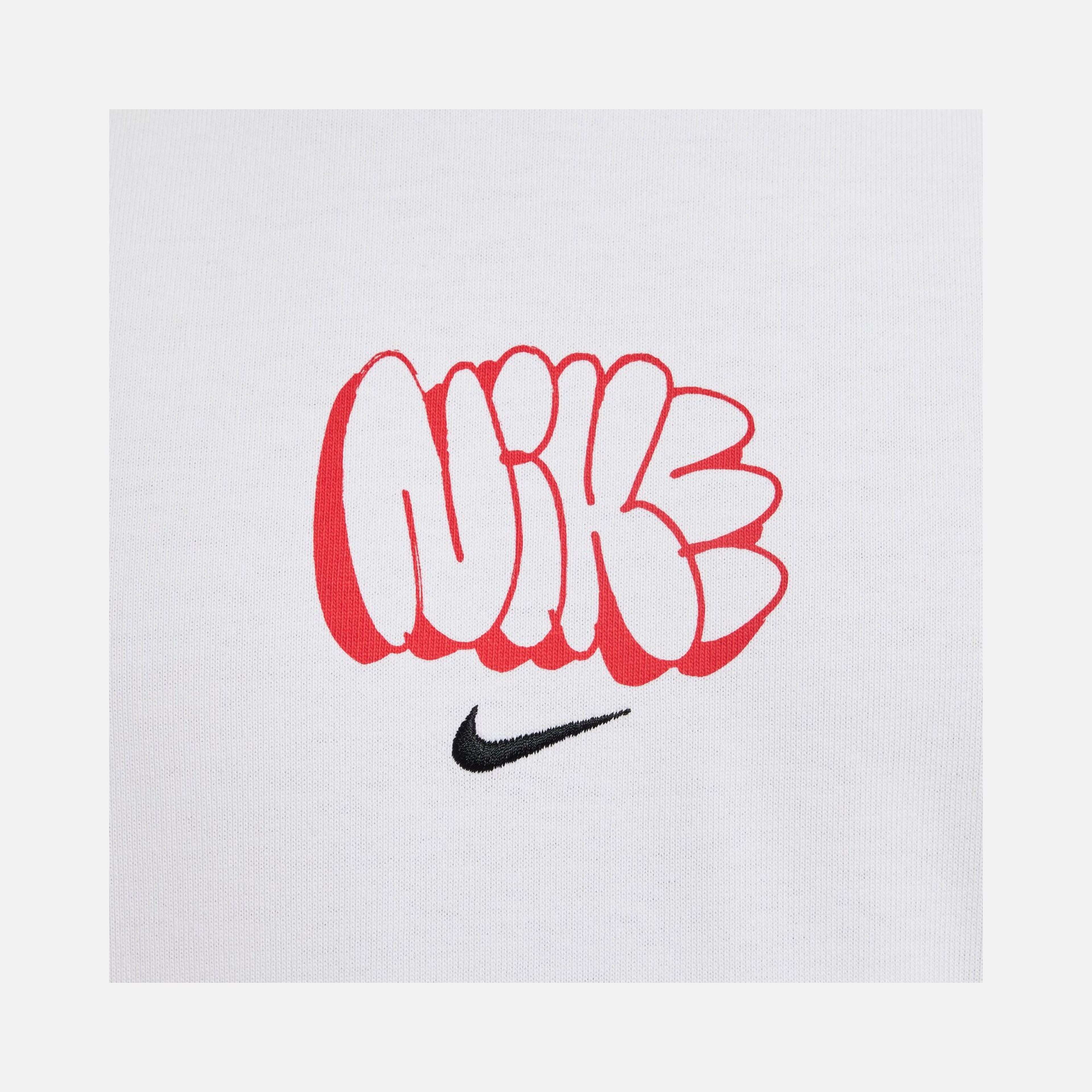 Nike Sportswear Solo Swoosh Graphics Short-Sleeve Erkek Tişört