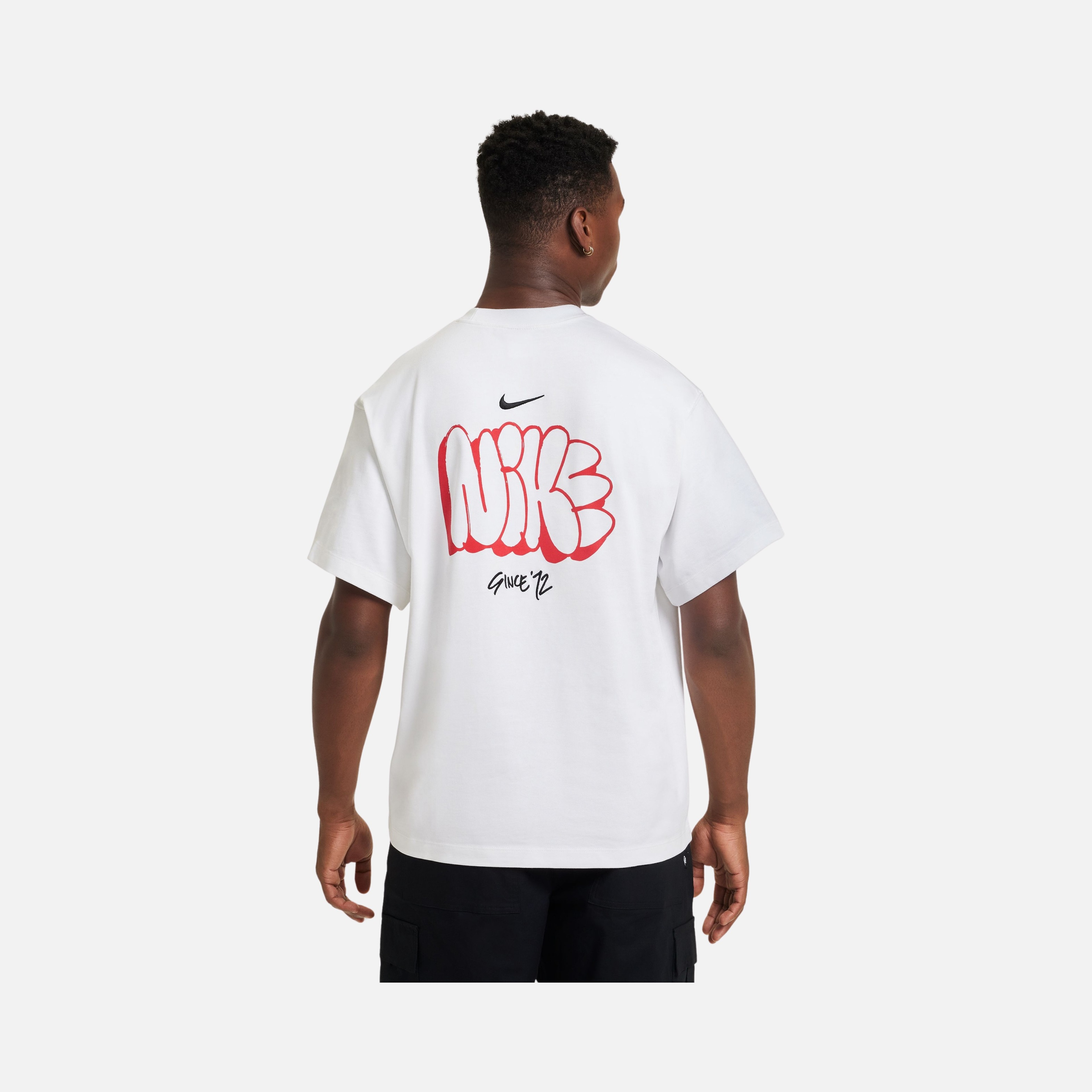 Nike Sportswear Solo Swoosh Graphics Short-Sleeve Erkek Tişört