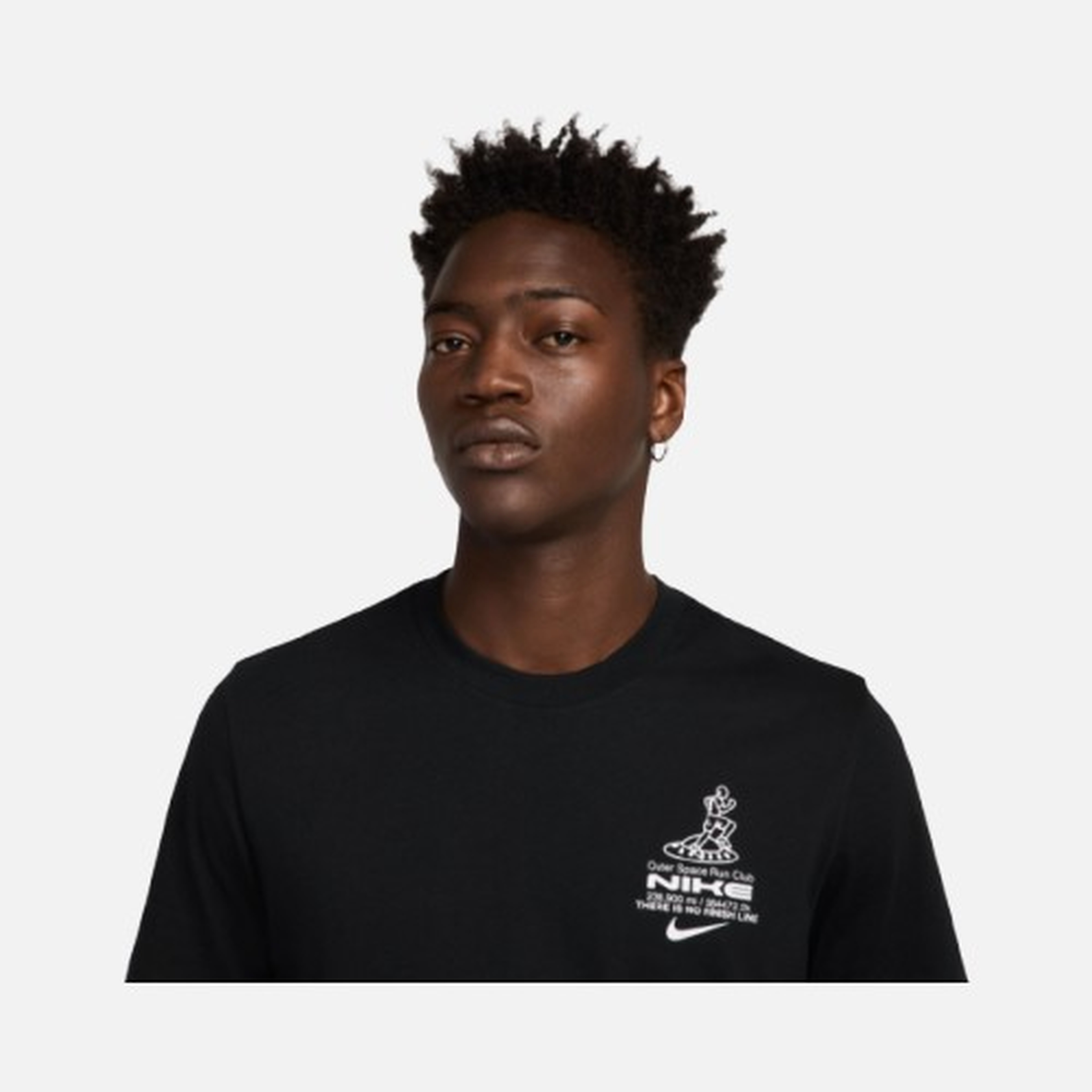 Nike Quarter Space Race Club Believe Graphic Running Short-Sleeve Erkek Tişört