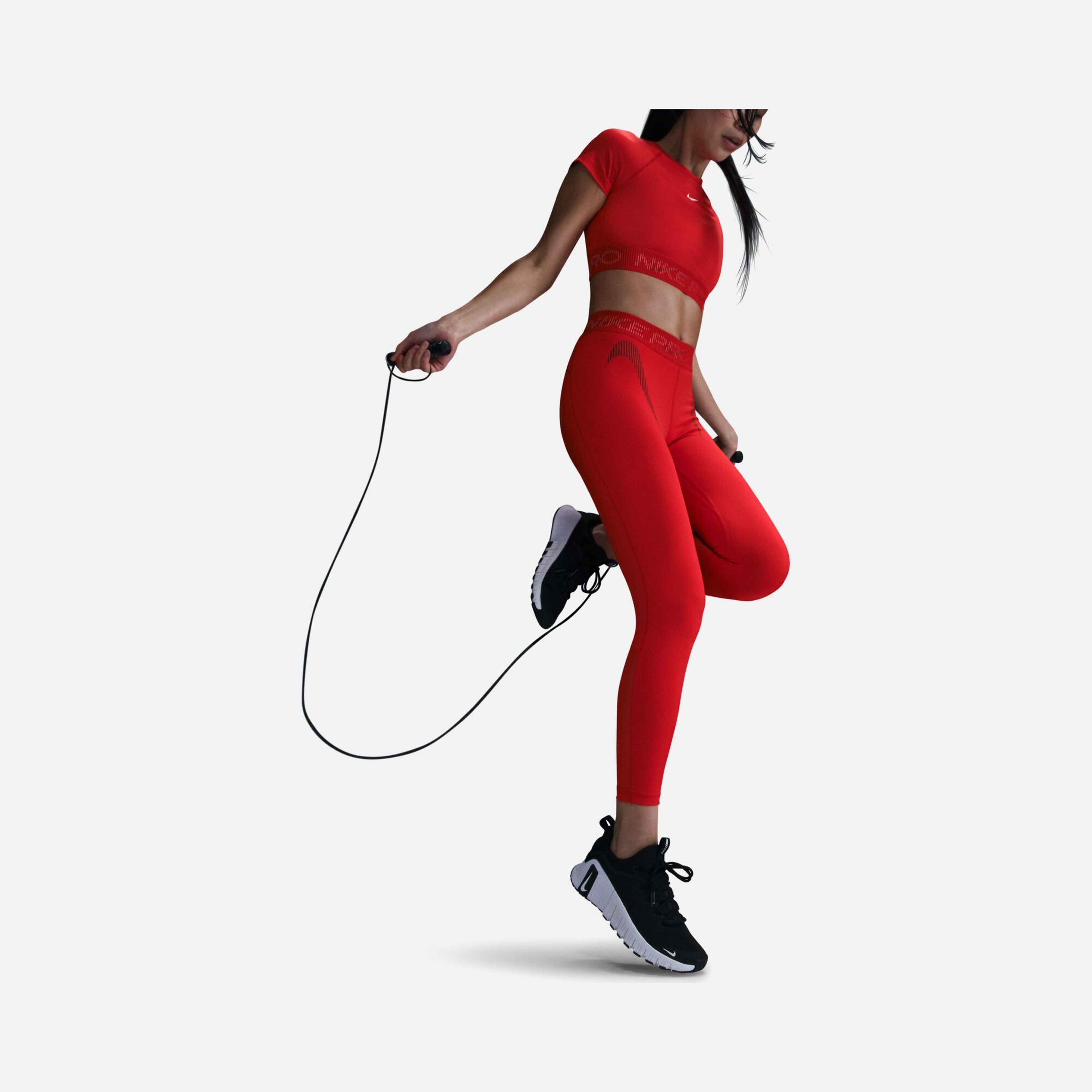 Nike Pro Mid-Rise 7/8 Graphic Training Kadın Tayt