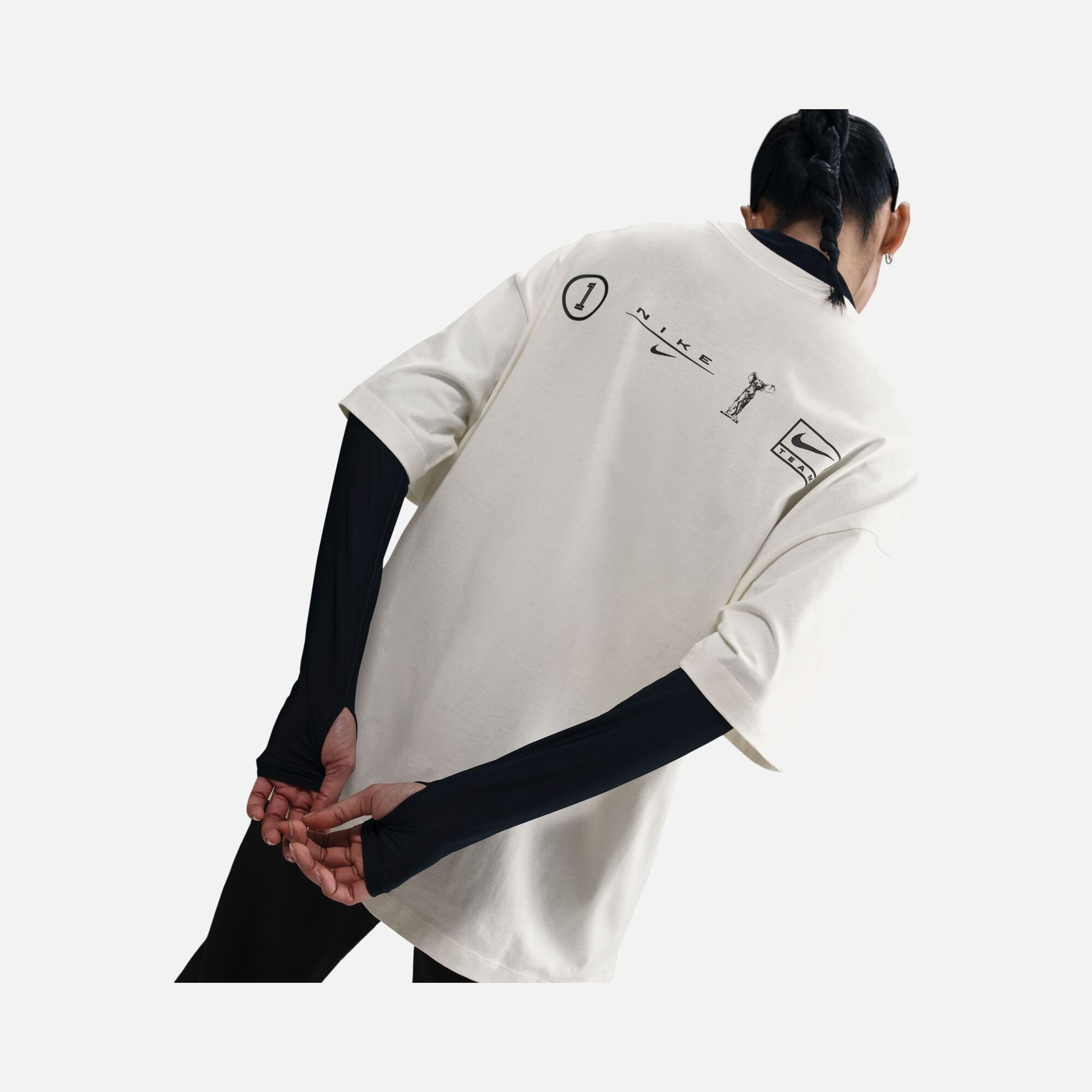 Nike Sportswear Street Dance Oversized Short-Sleeve Kadın Tişört