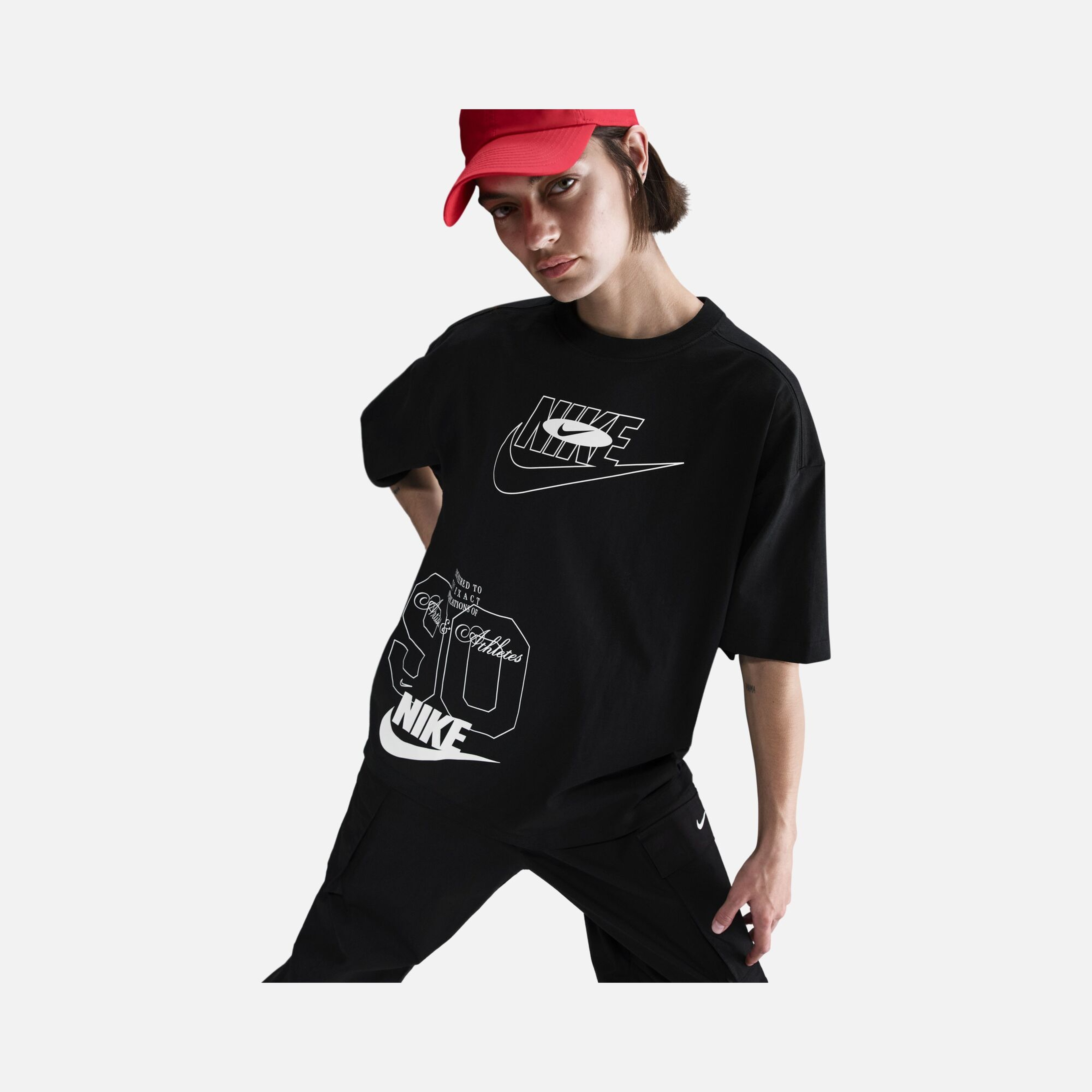 Nike Sportswear Street Dance Oversized Short-Sleeve Kadın Tişört