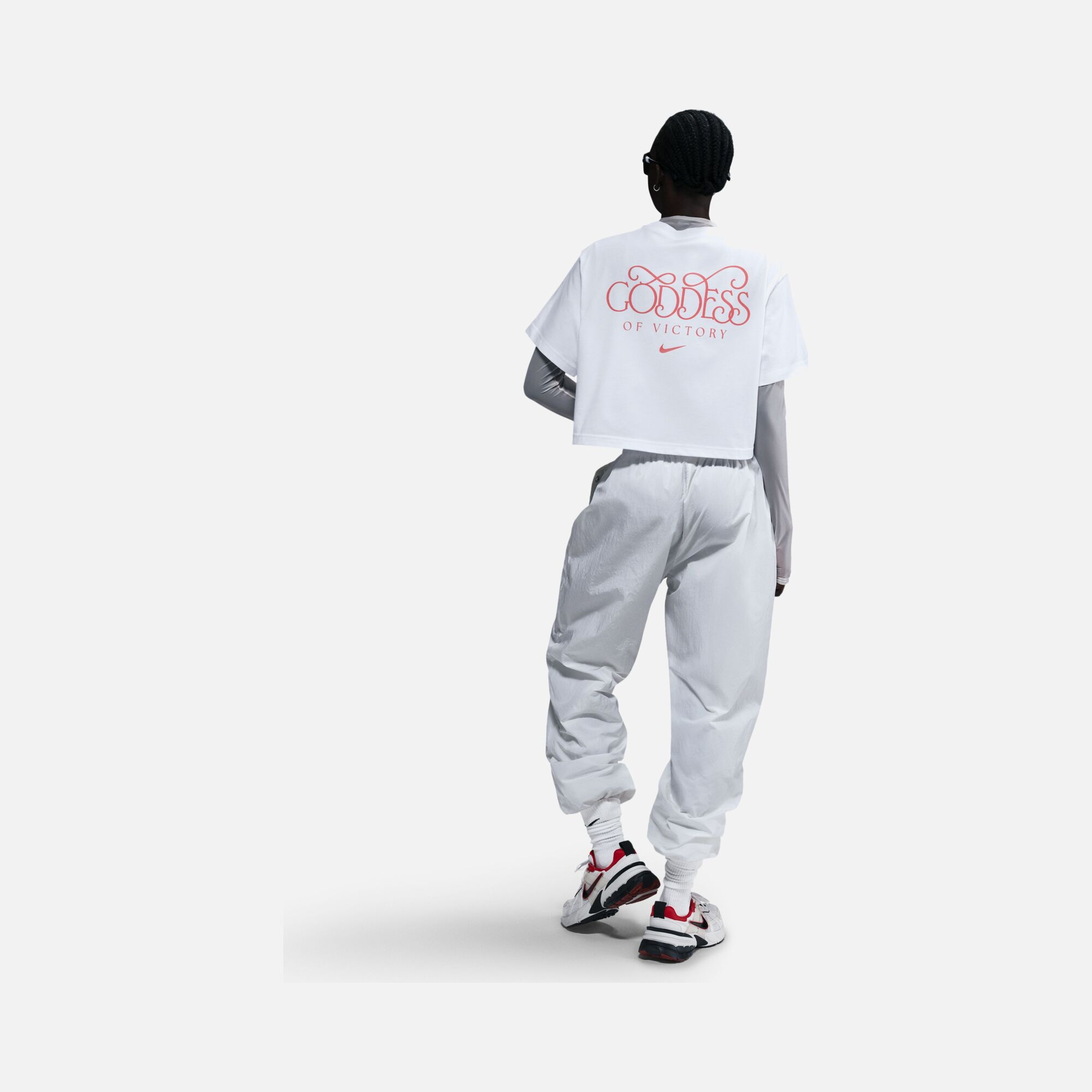 Nike Sportswear Goddess of Victory Cropped Graphic Short-Sleeve Kadın Tişört