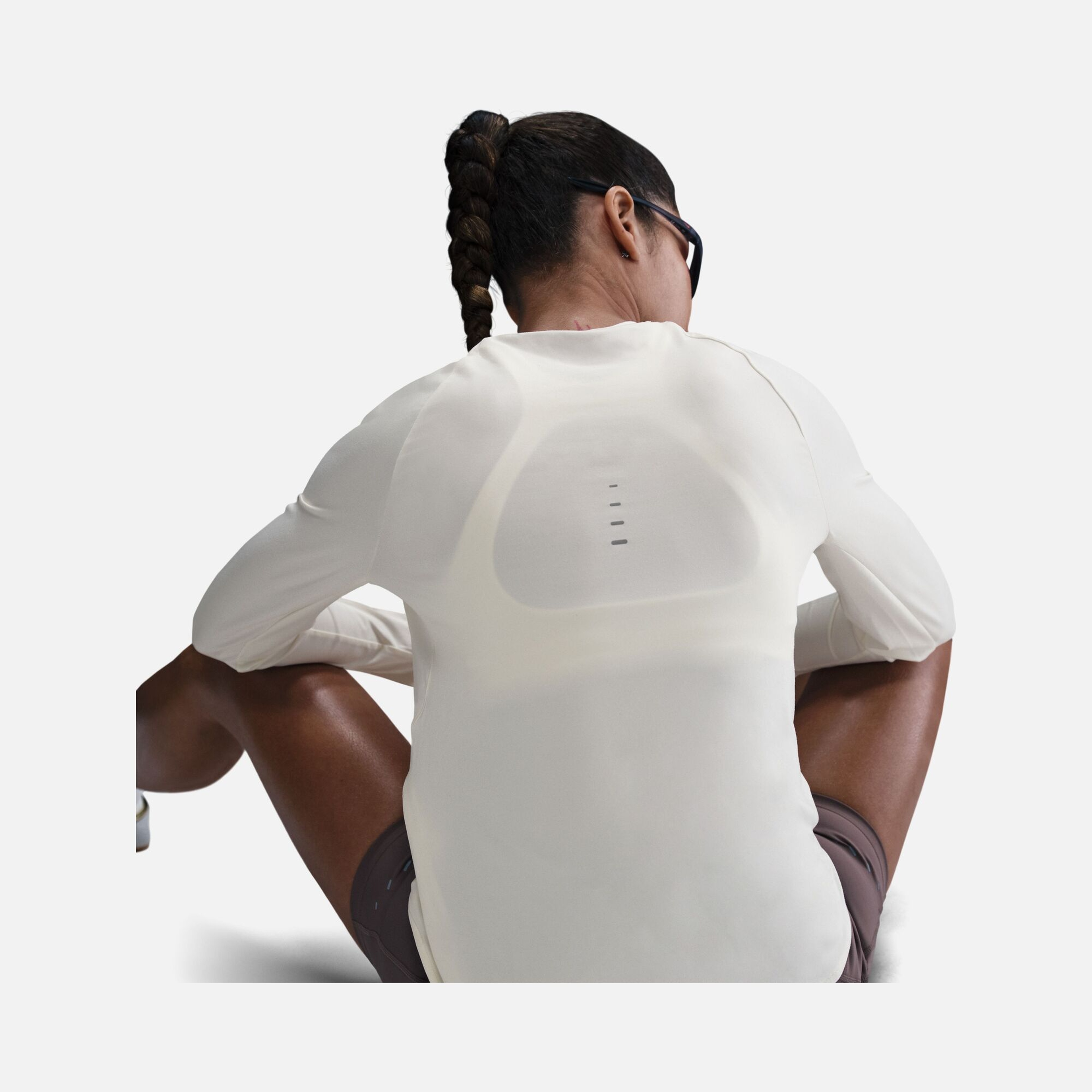 Nike Swift Dri-Fit UV Crew Running Long-Sleeve Kadın Tişört