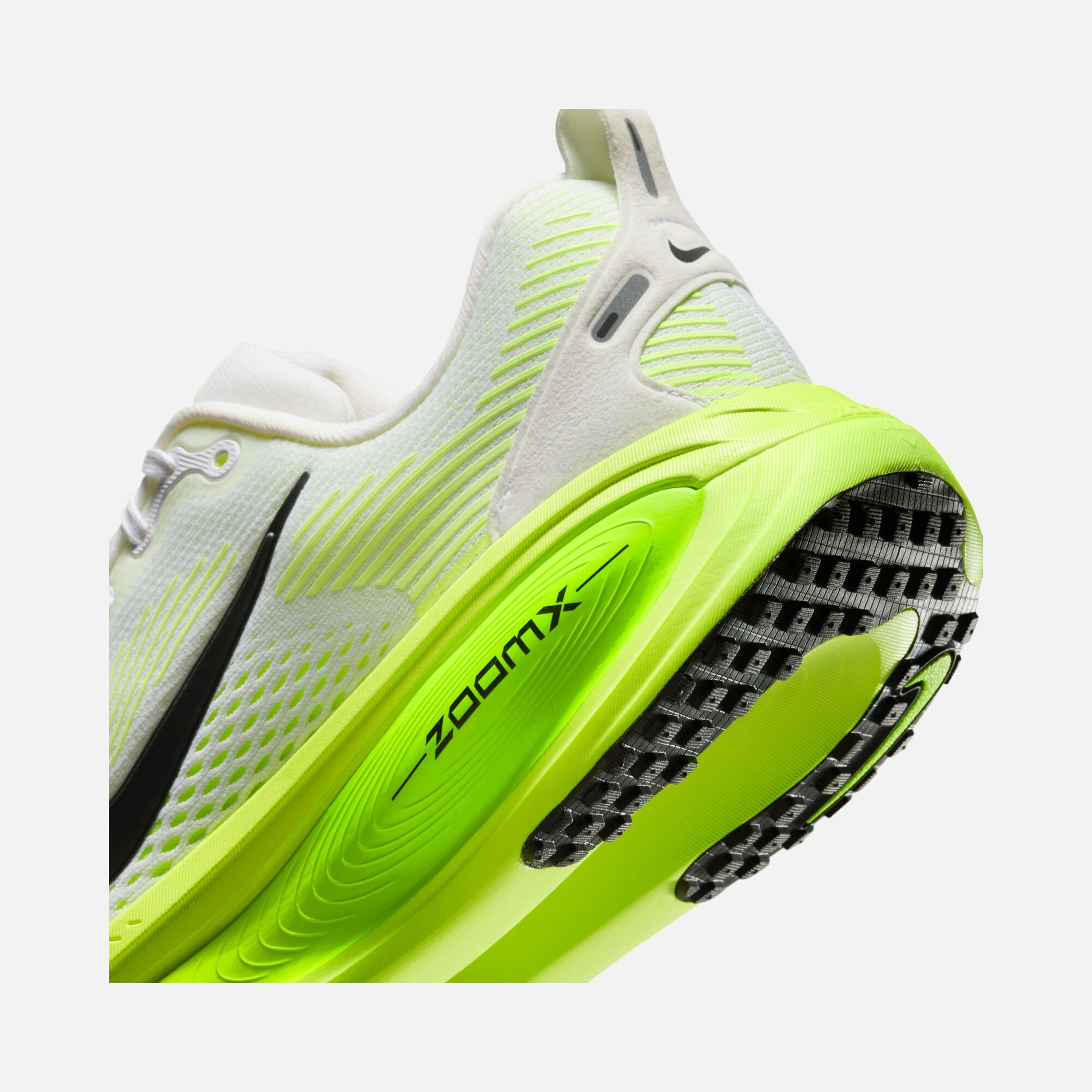 Nike Vomero 18 ZoomX Road Running Kadın Spor Ayakkabı