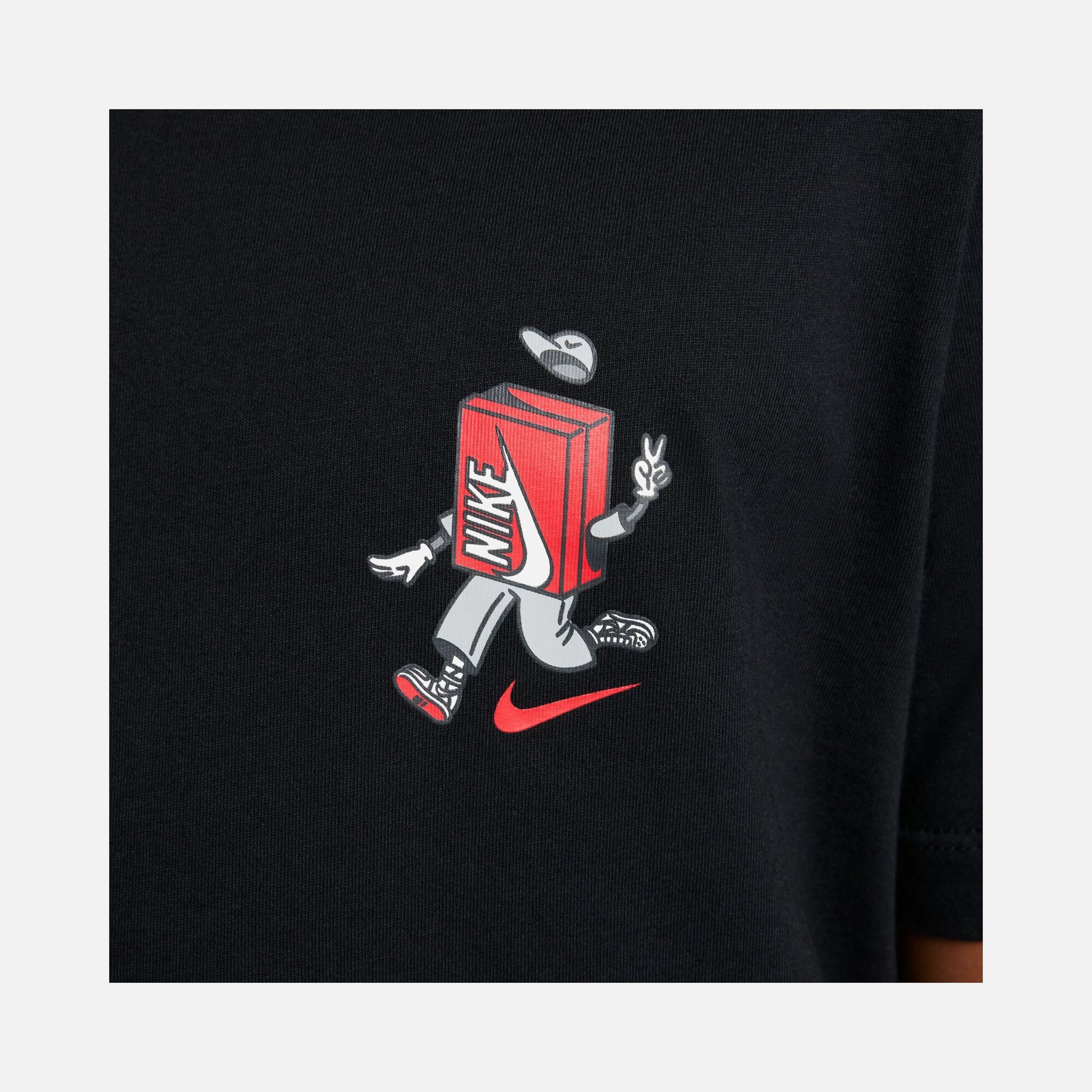 Nike Sportswear Boxy 1 Just Do It Music Graphic Short-Sleeve (Boys') Çocuk Tişört