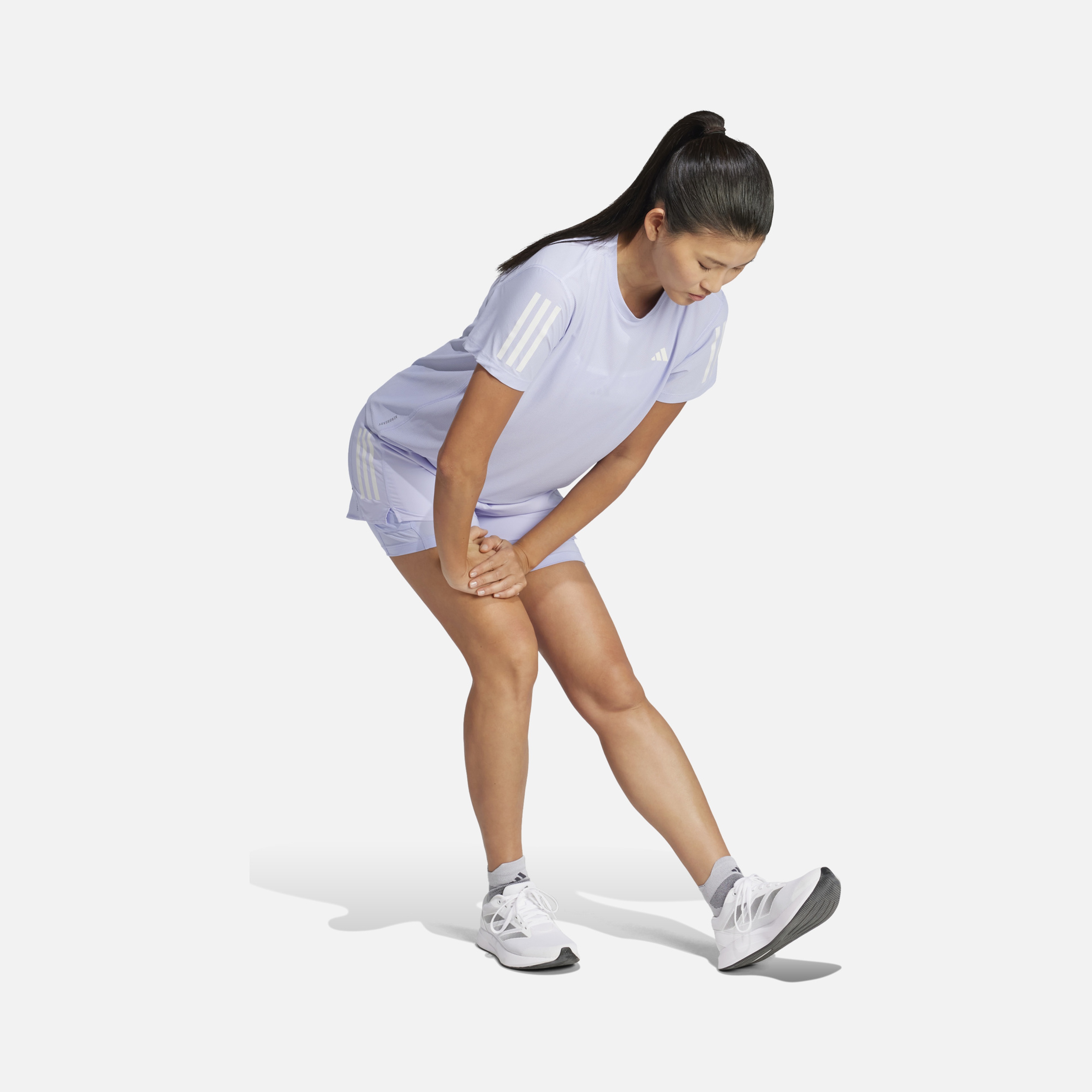 adidas AEROREADY Run Own The 3-Stripes Crew Neck Running Short-Sleeve Kadın Tişört