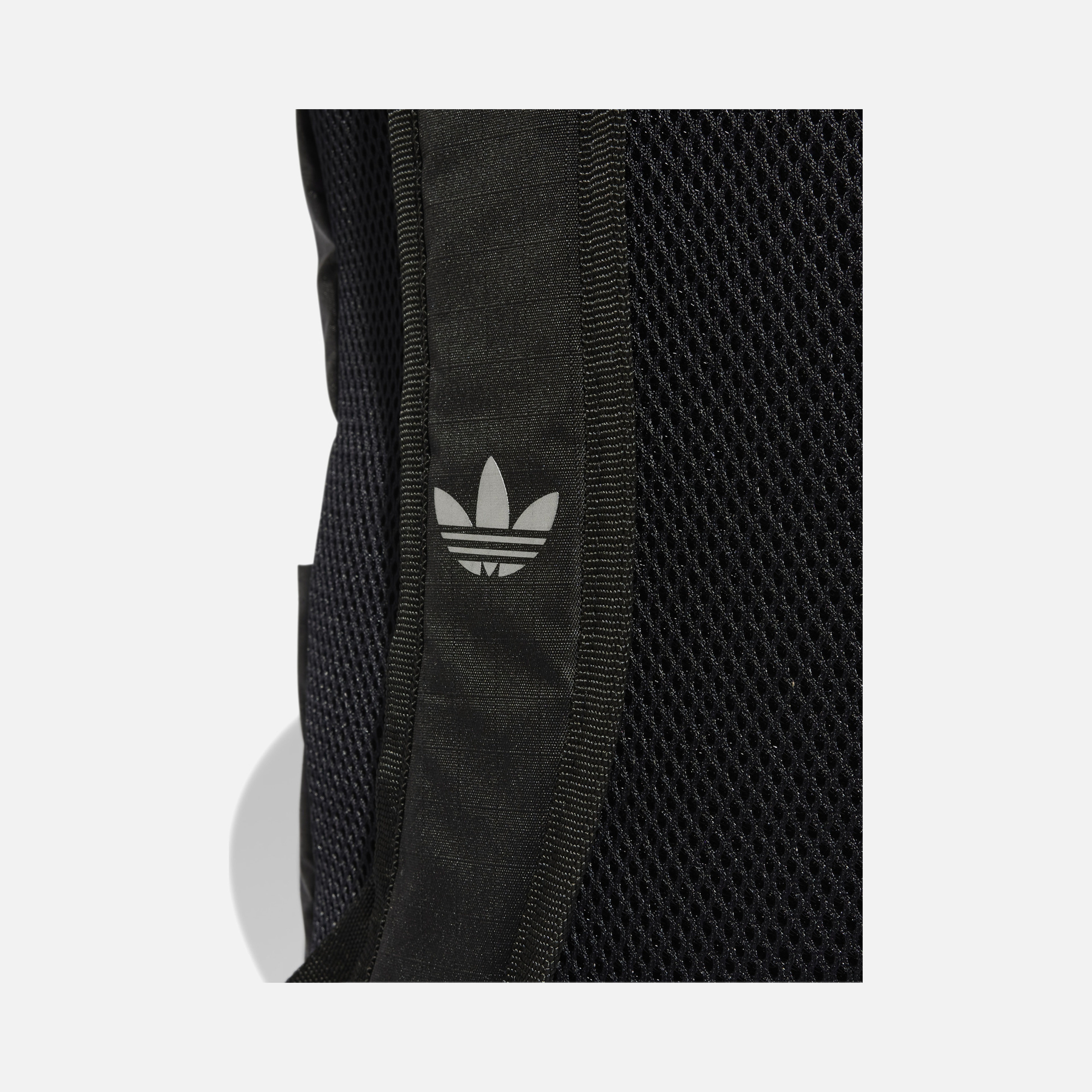 adidas Originals ''Inspired by Archive Silhouettes'' (22.5 L) Unisex Sırt Çantası