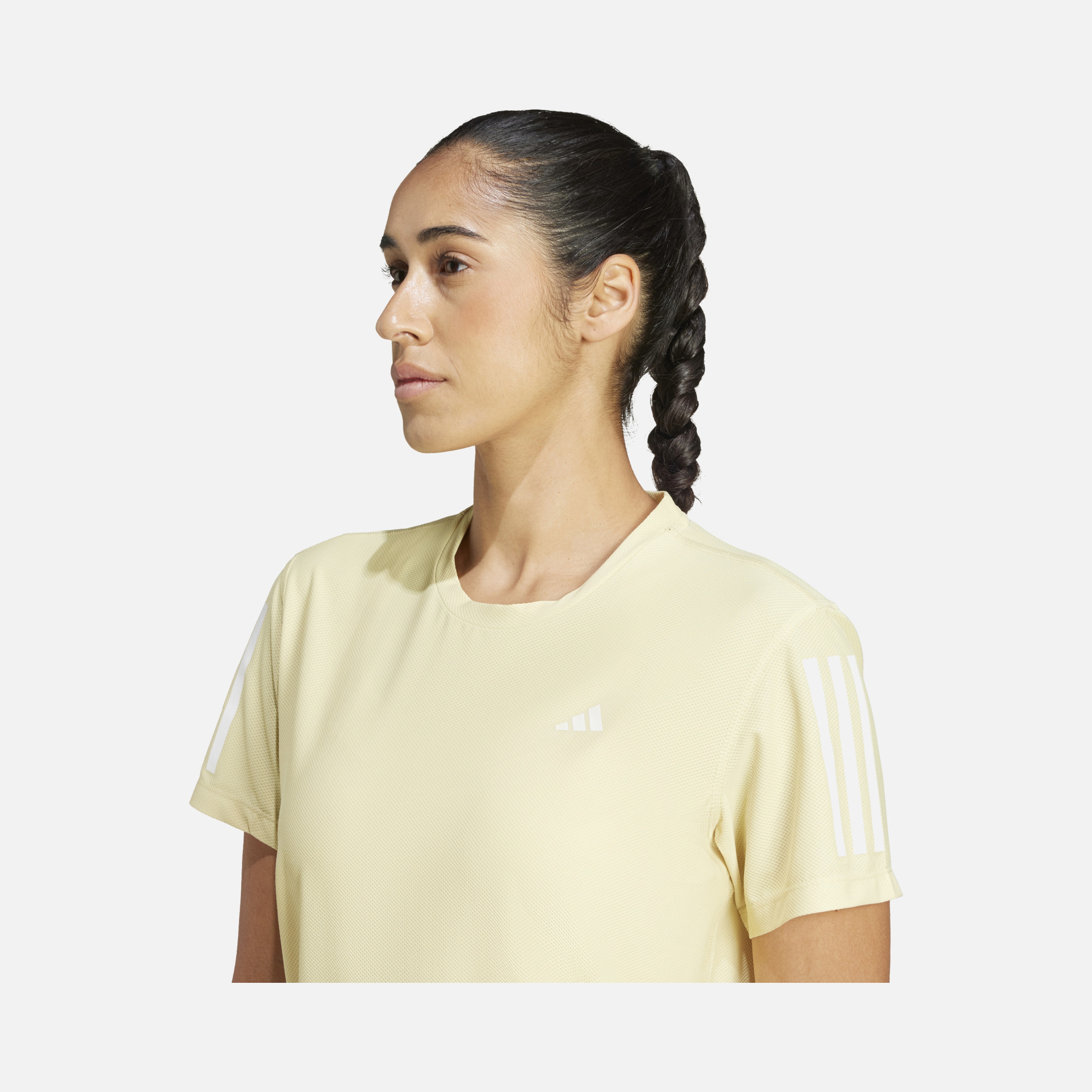 adidas AEROREADY Run Own The 3-Stripes Crew Neck Running Short-Sleeve Kadın Tişört
