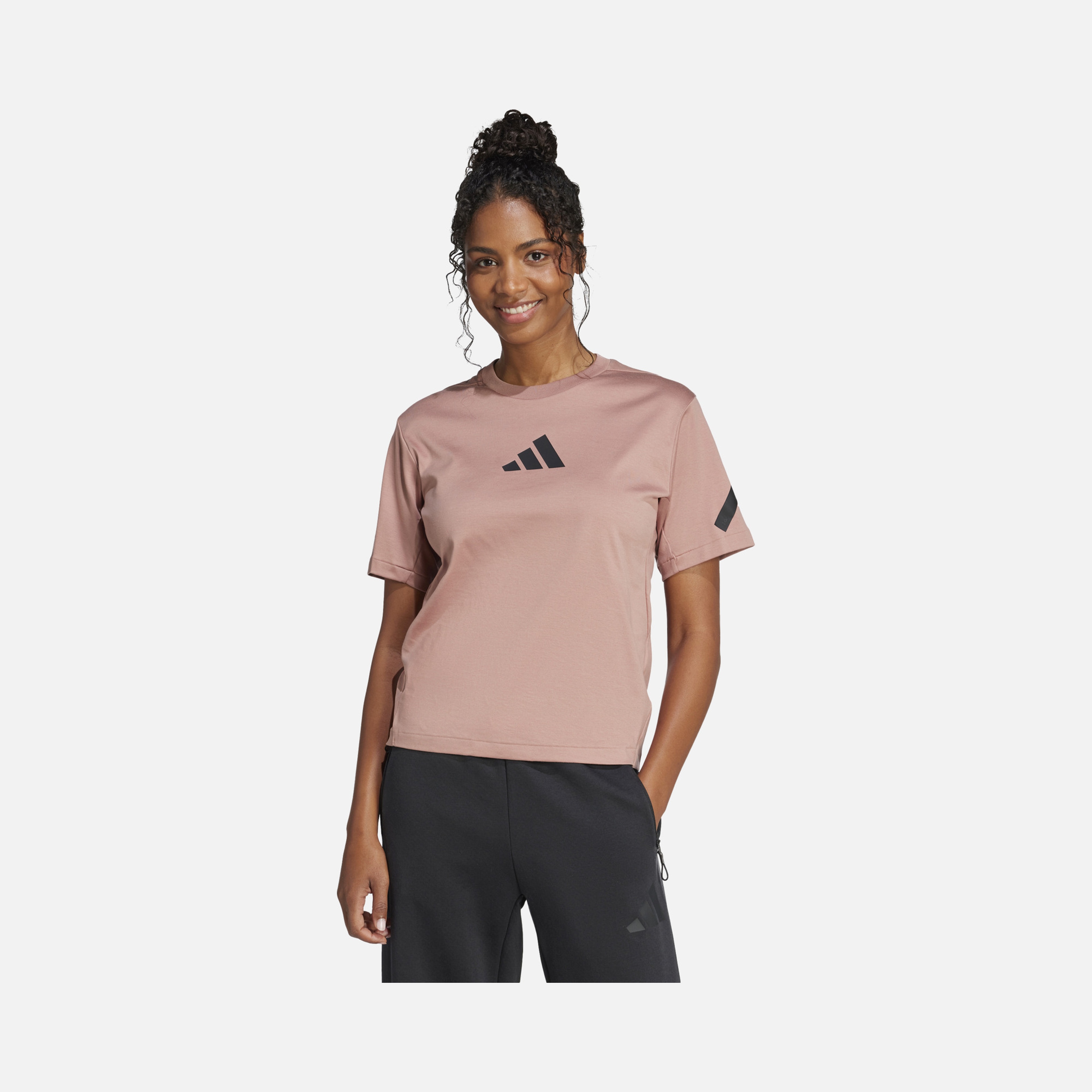 adidas Z.N.E. Sportswear Short-Sleeve Kadın Tişört