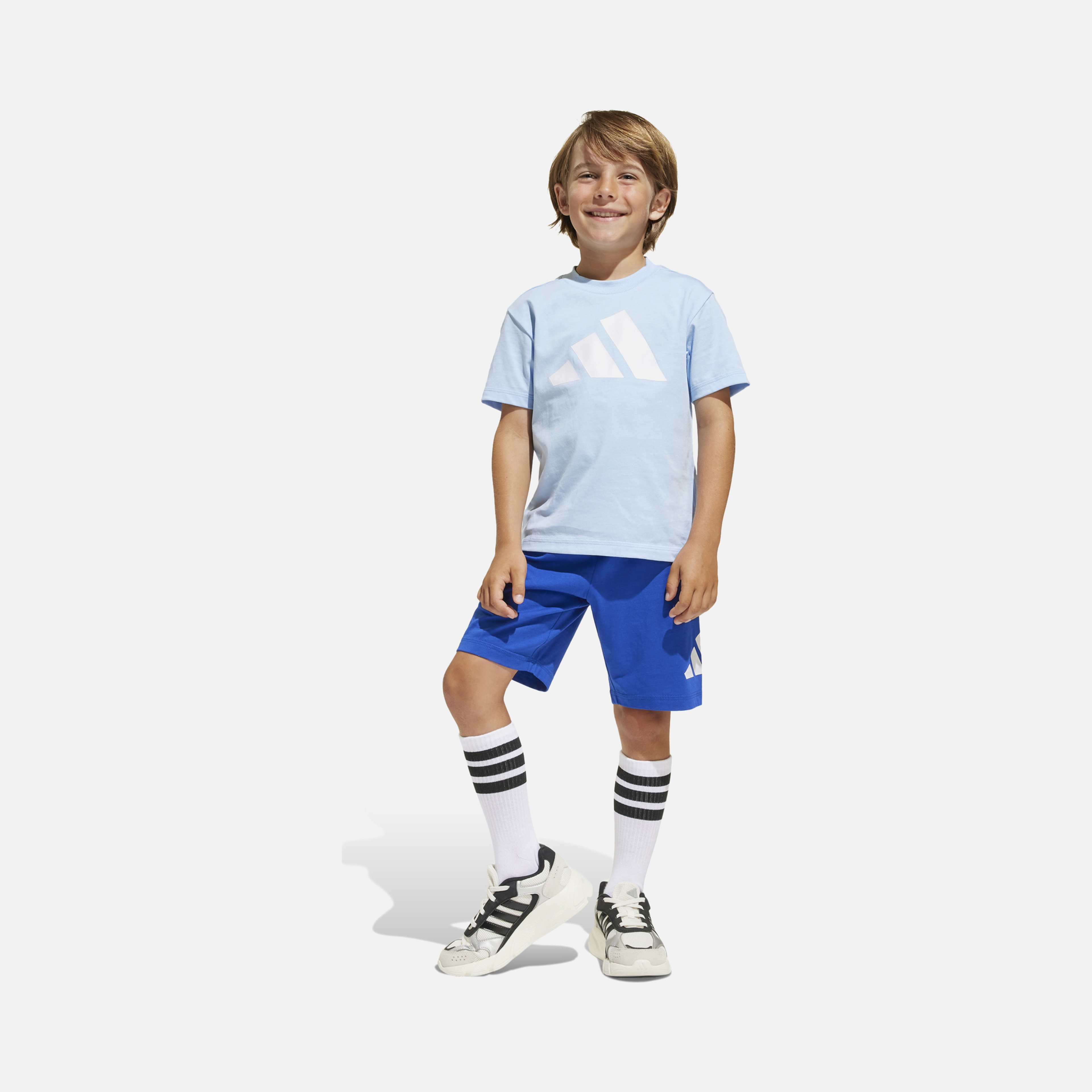 adidas Sportswear Essentials Big 3 Bar Logo Graphic Short-Sleeve Tişört&Şort Çocuk Takım