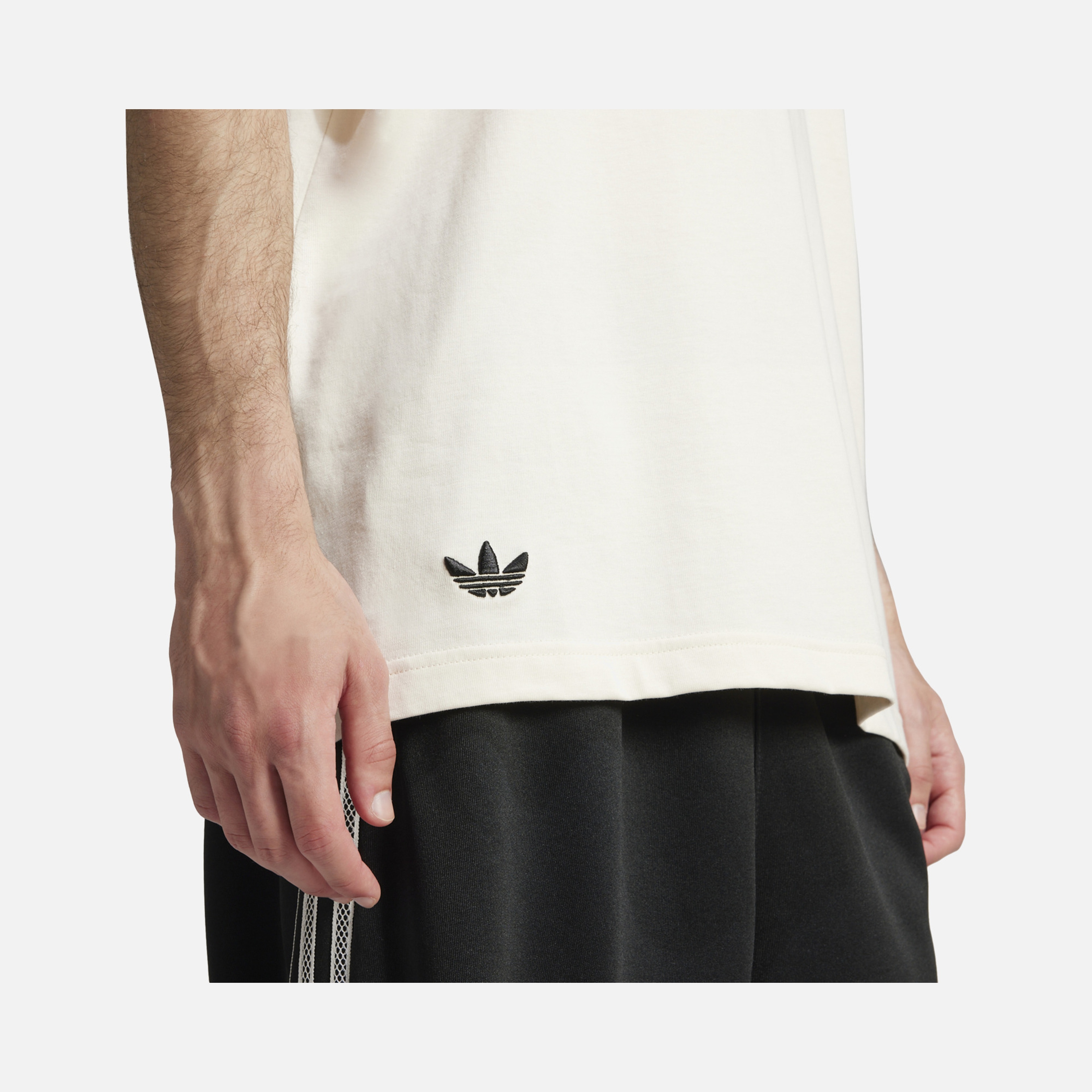 adidas Originals Neuclassics 3-Stripes Loose Fit Short-Sleeve Erkek Tişört