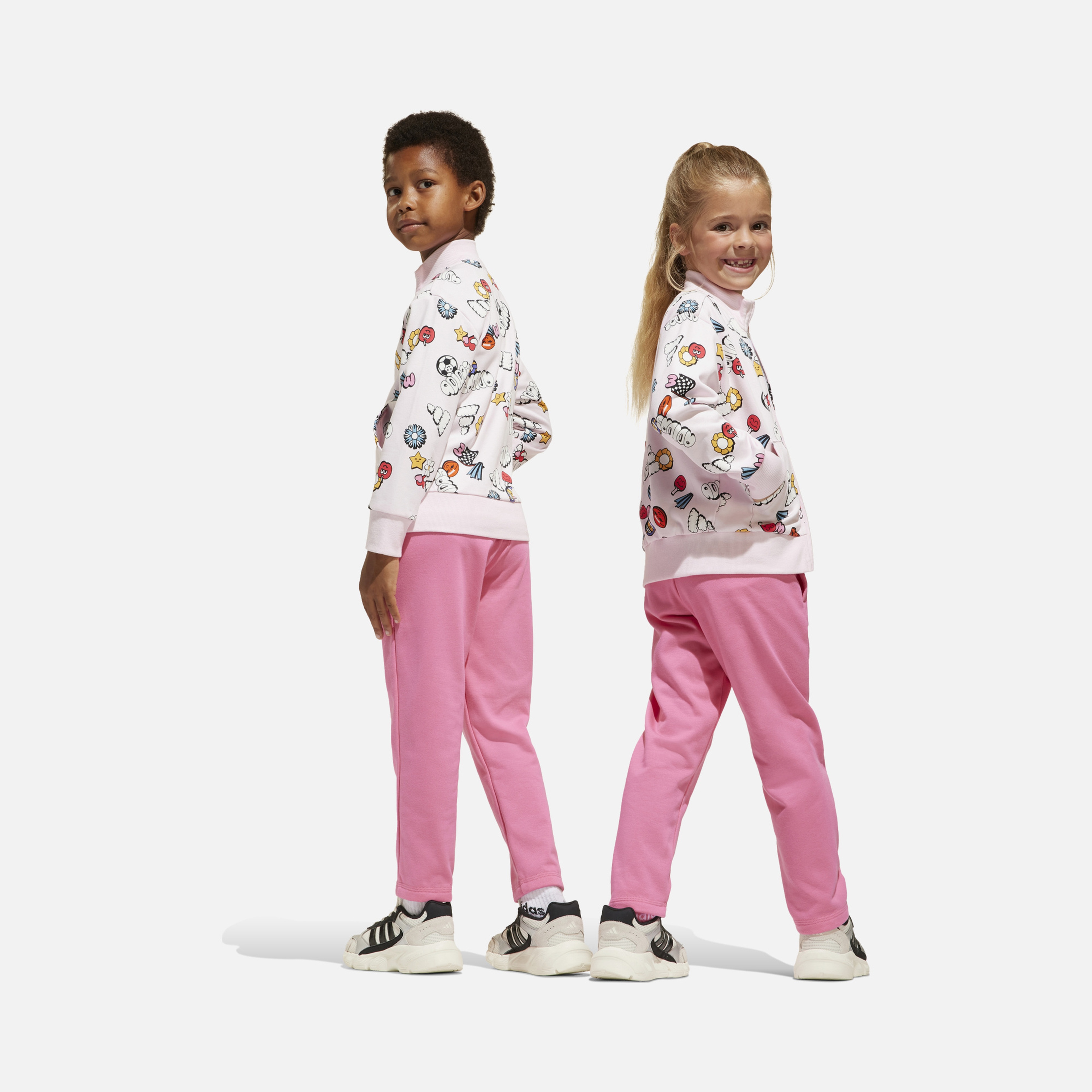 adidas Seasonal Essentials Fun All Over Printed French Terry Full-Zip Çocuk Eşofman Takımı