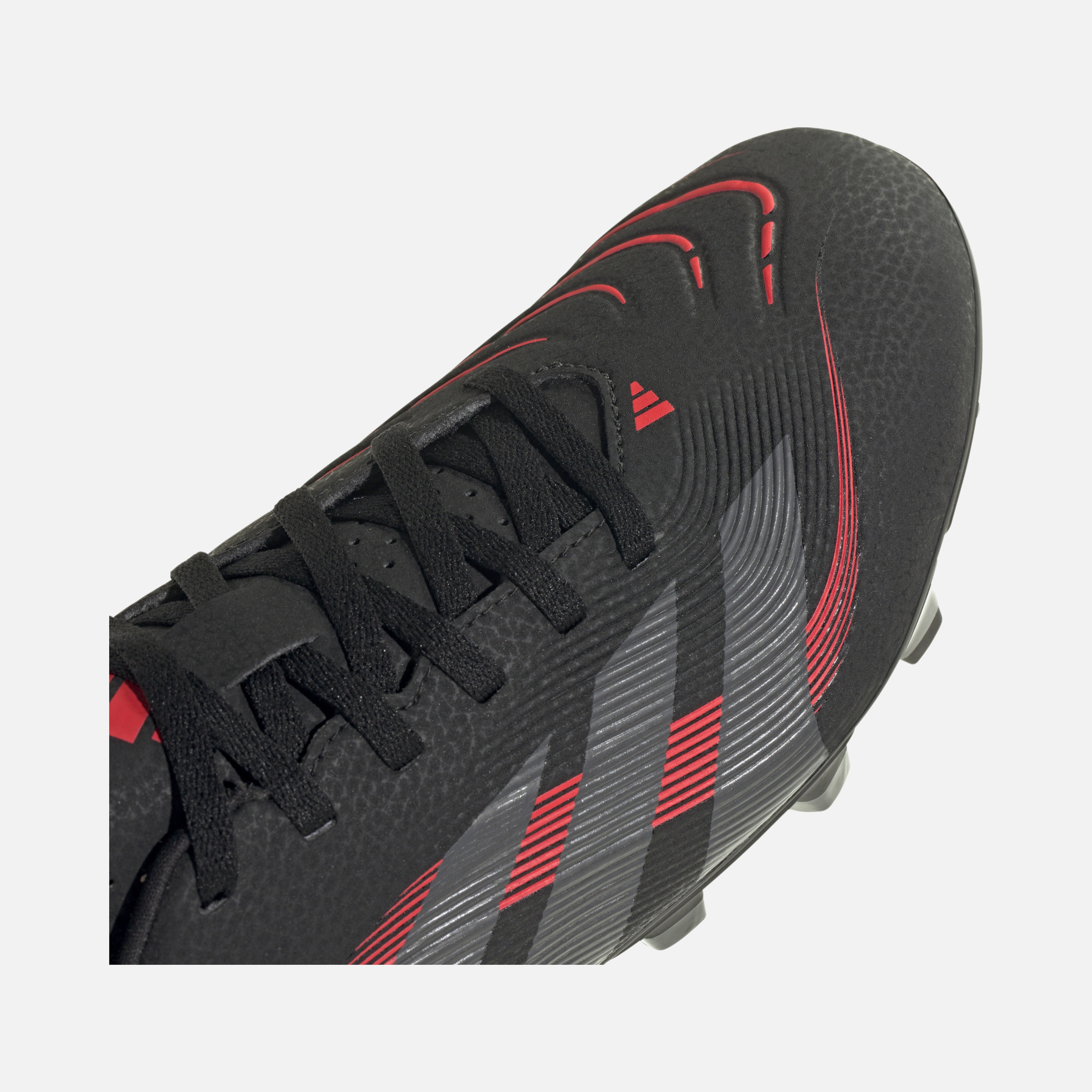 adidas Predator Club FG/MG Multi-Ground Low-Top Erkek Krampon