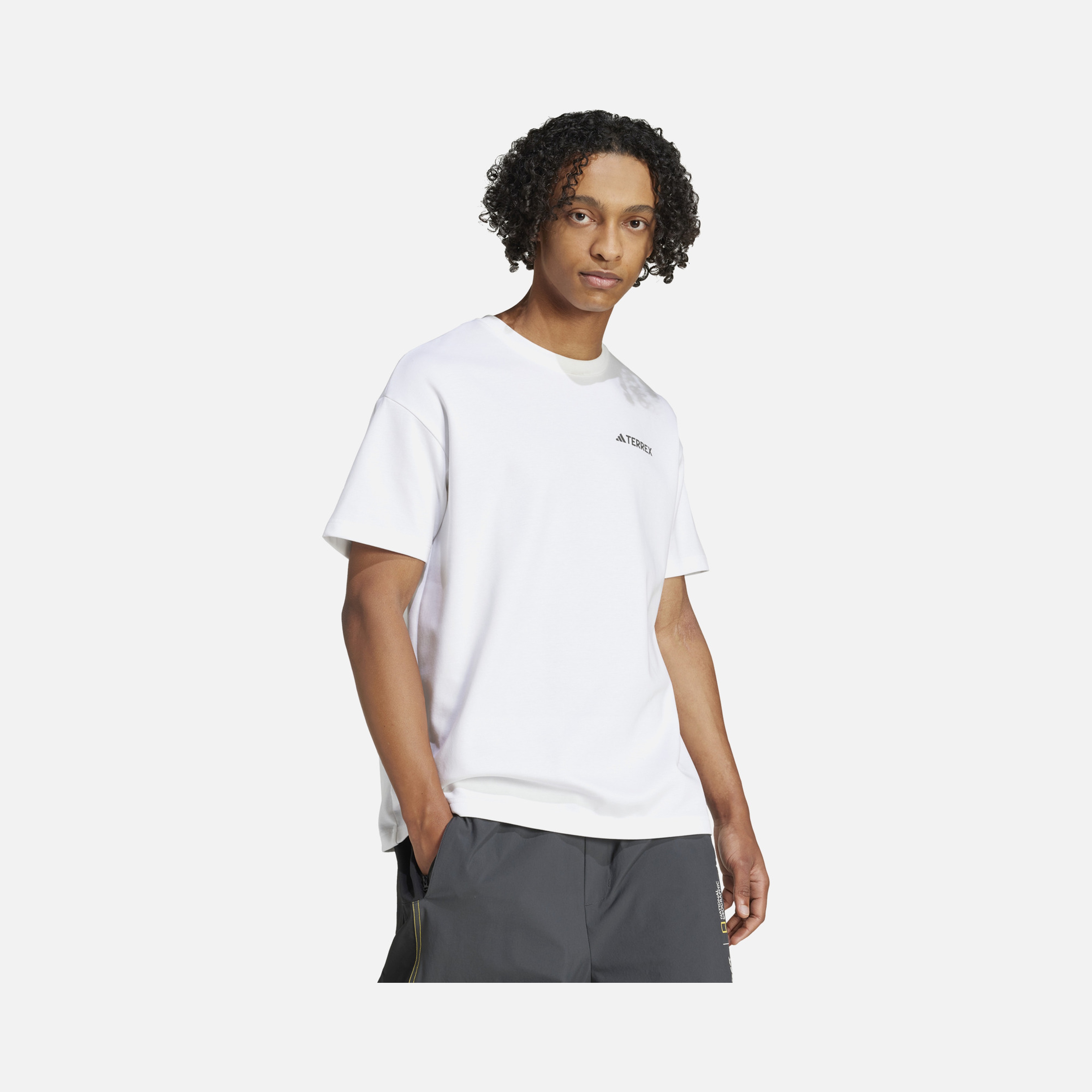 adidas Terrex Nat Geo AEROREADY Graphic Hiking Short-Sleeve Unisex Tişört