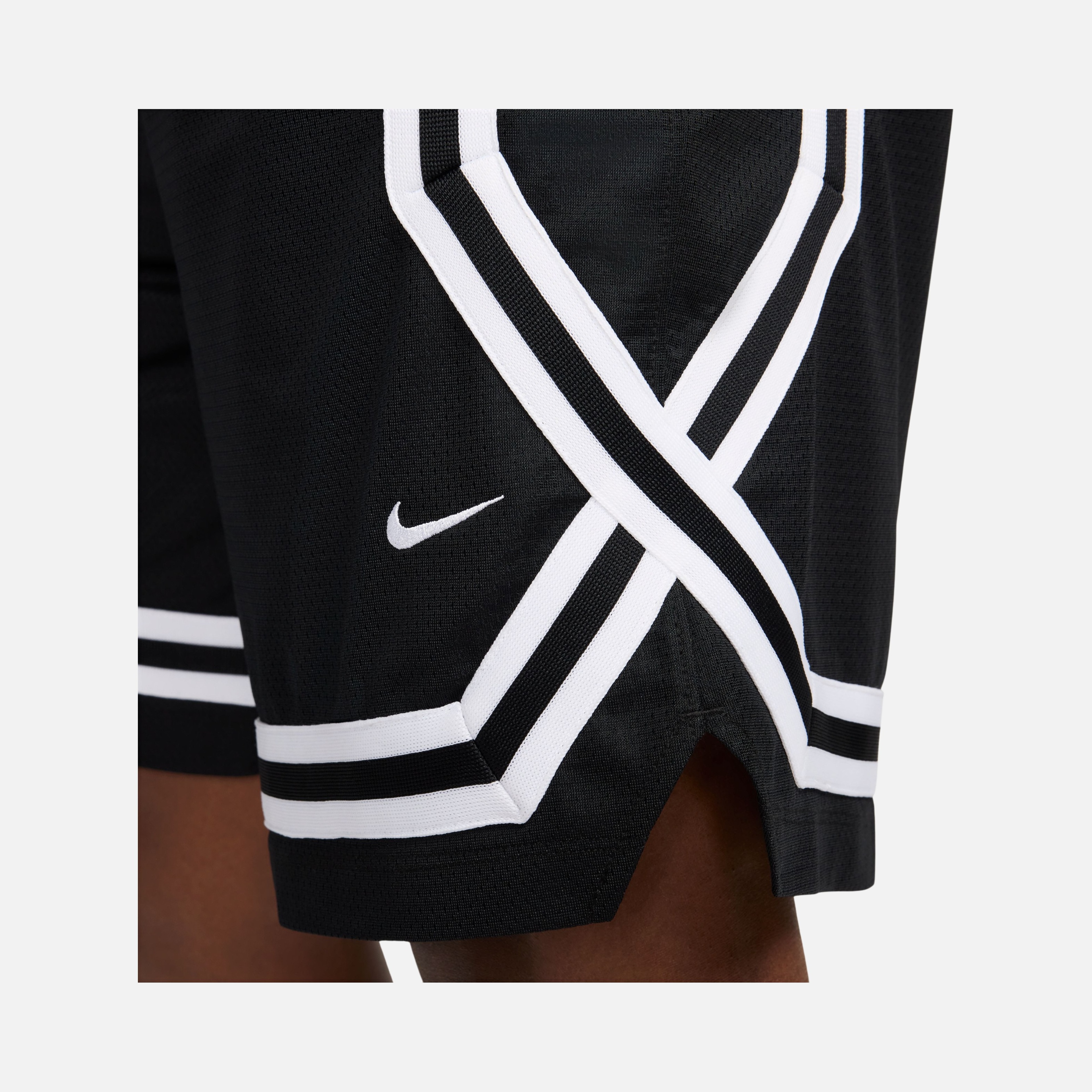 Nike DNA Crossover Dri-Fit 8" Basketball Erkek Şort