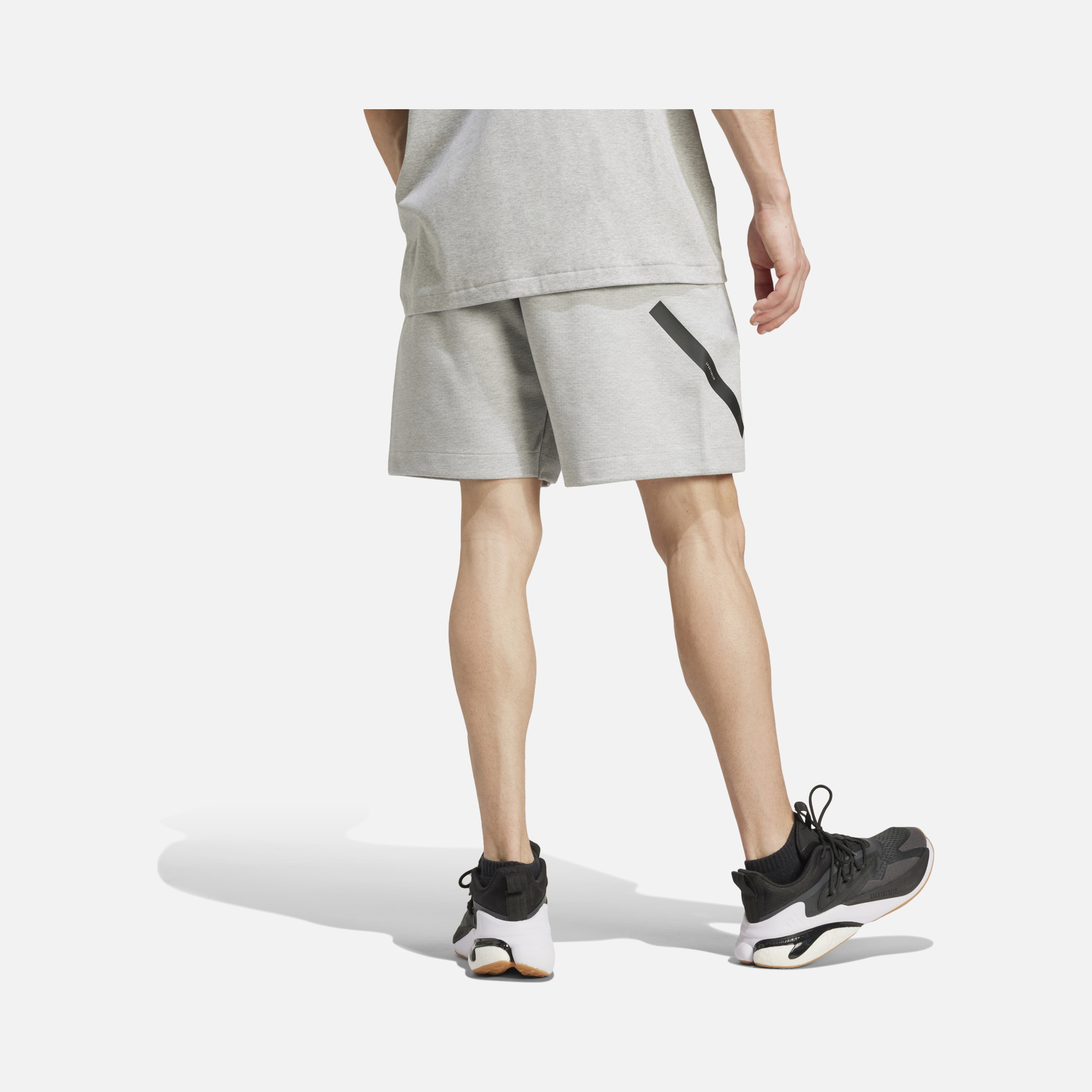 adidas Z.N.E. Sportswear Regular-Fit Mid-Rise Erkek Şort