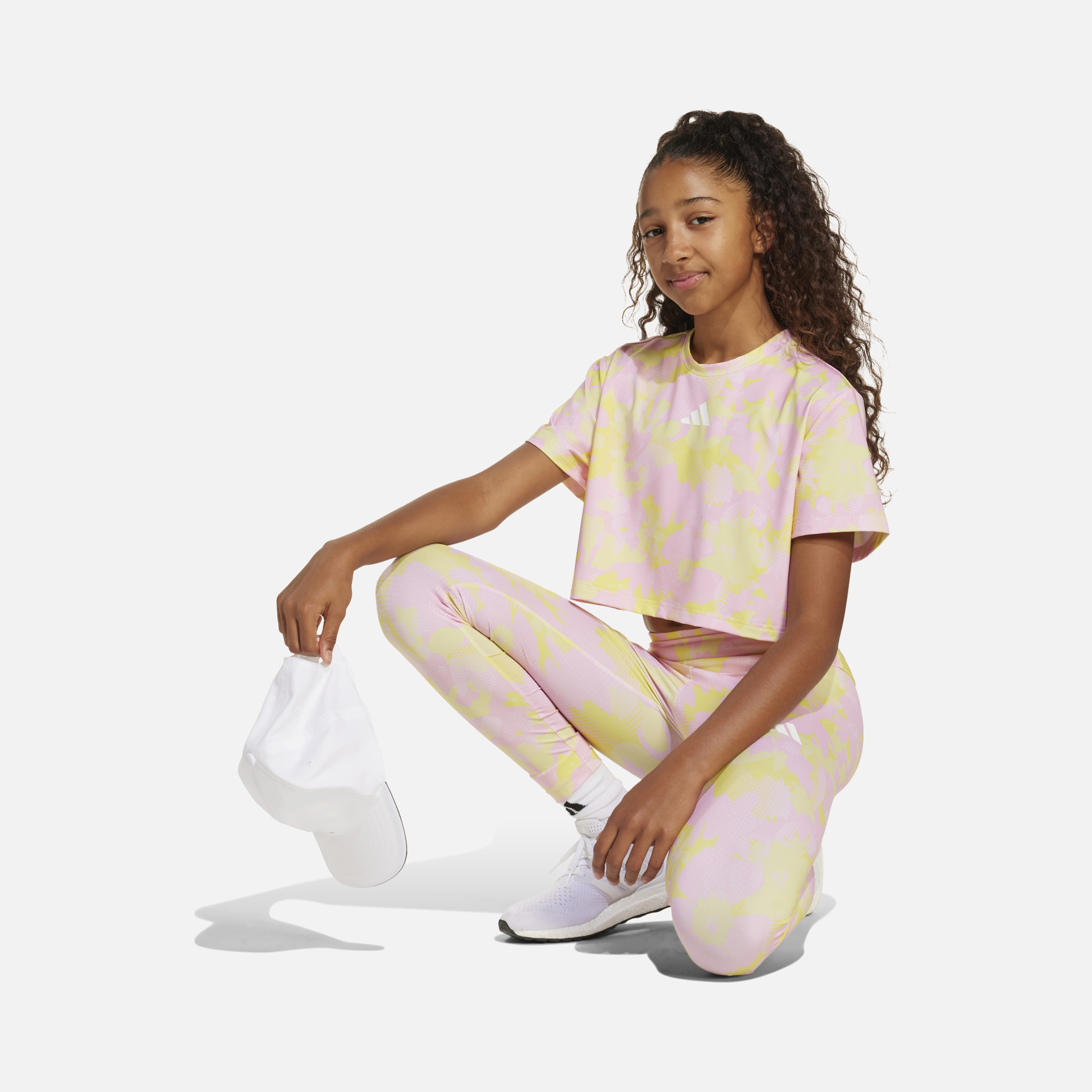 adidas Climacool Train Essentials All Over Printed Flower Cropped Gym & Training Short-Sleeve (Girls') Çocuk Tişört