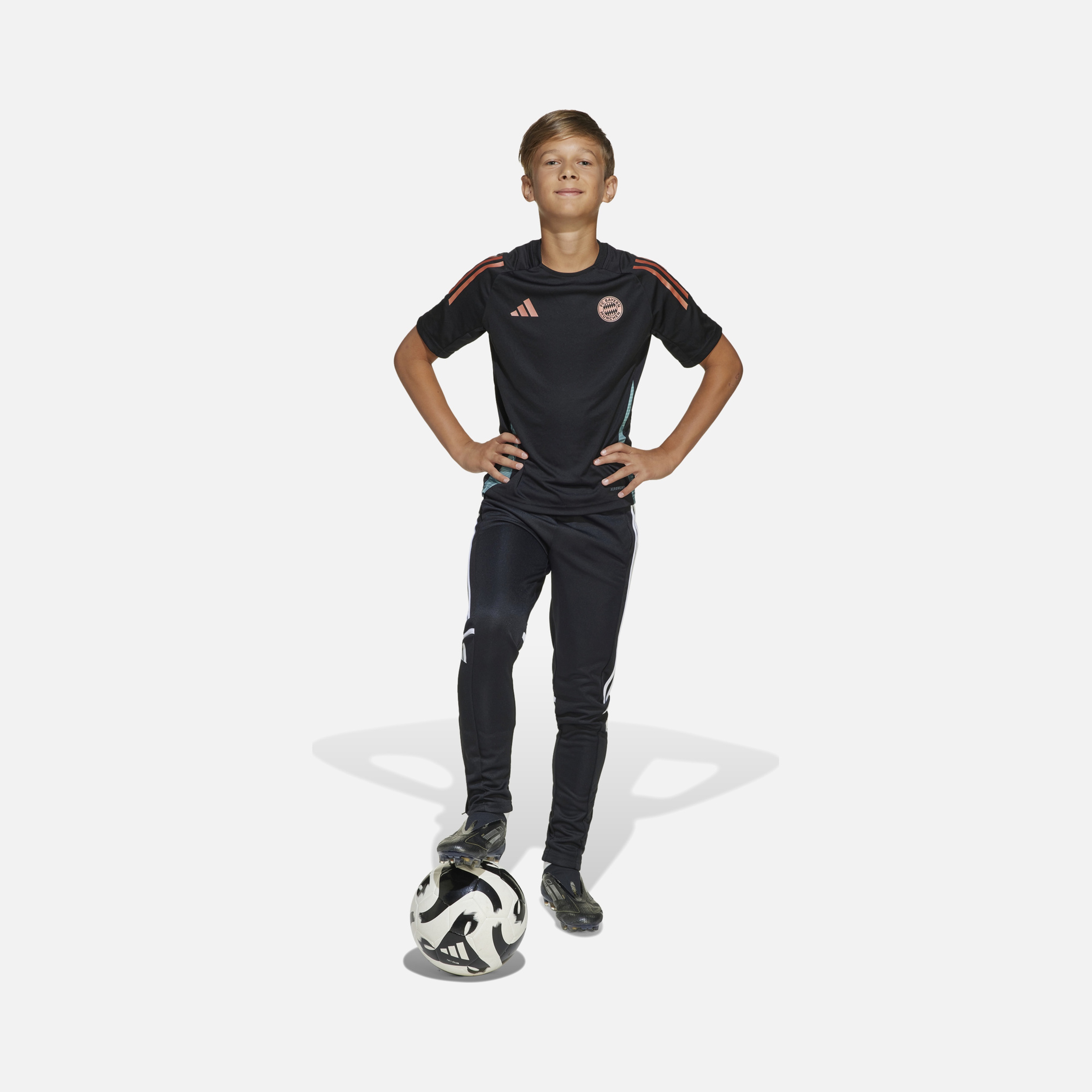 adidas FC Bayern Tiro 24 Training Jersey AEROREADY Short-Sleeve Çocuk Forma