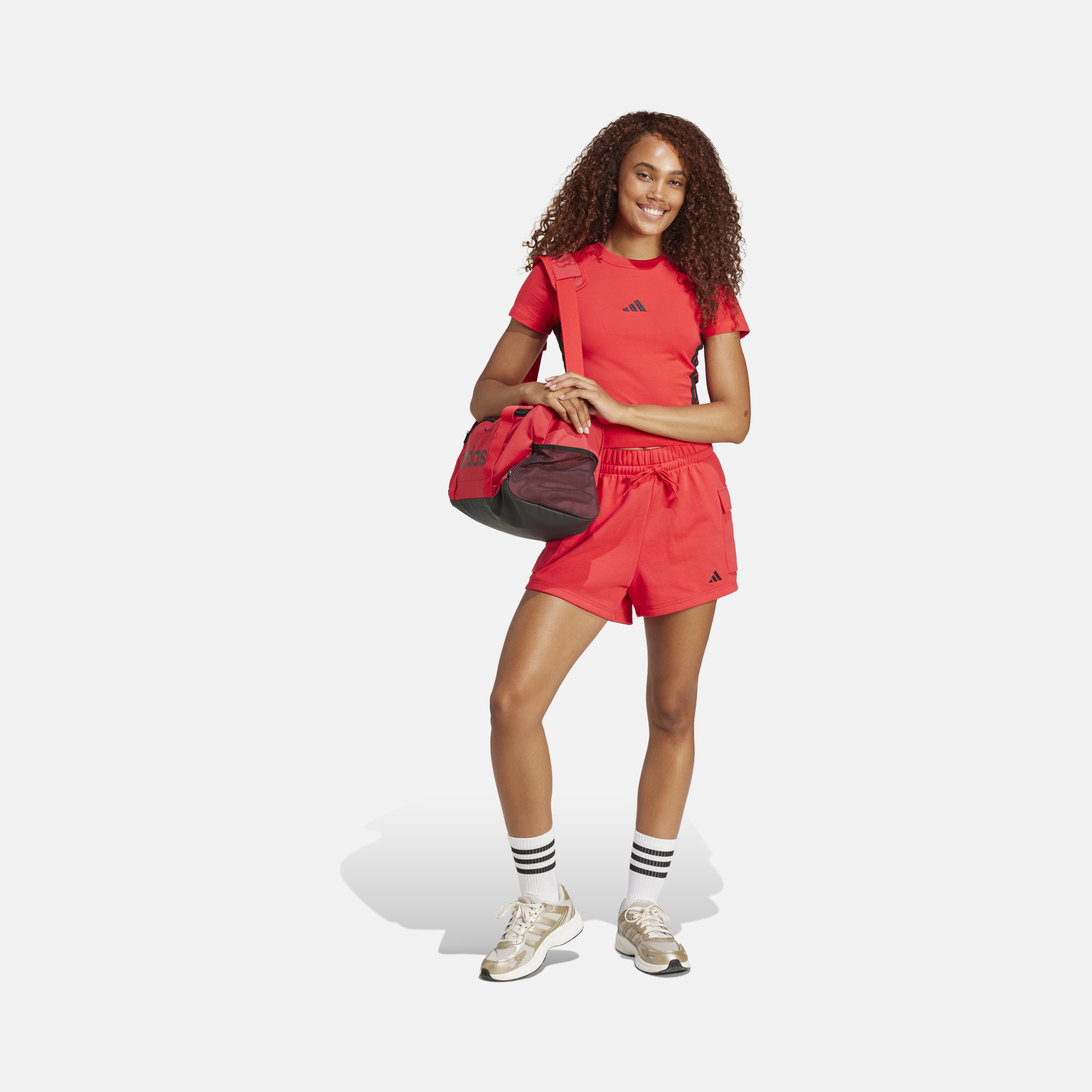 adidas Sportswear Essentials 3-Stripes Slim-Fit Short-Sleeve Kadın Tişört