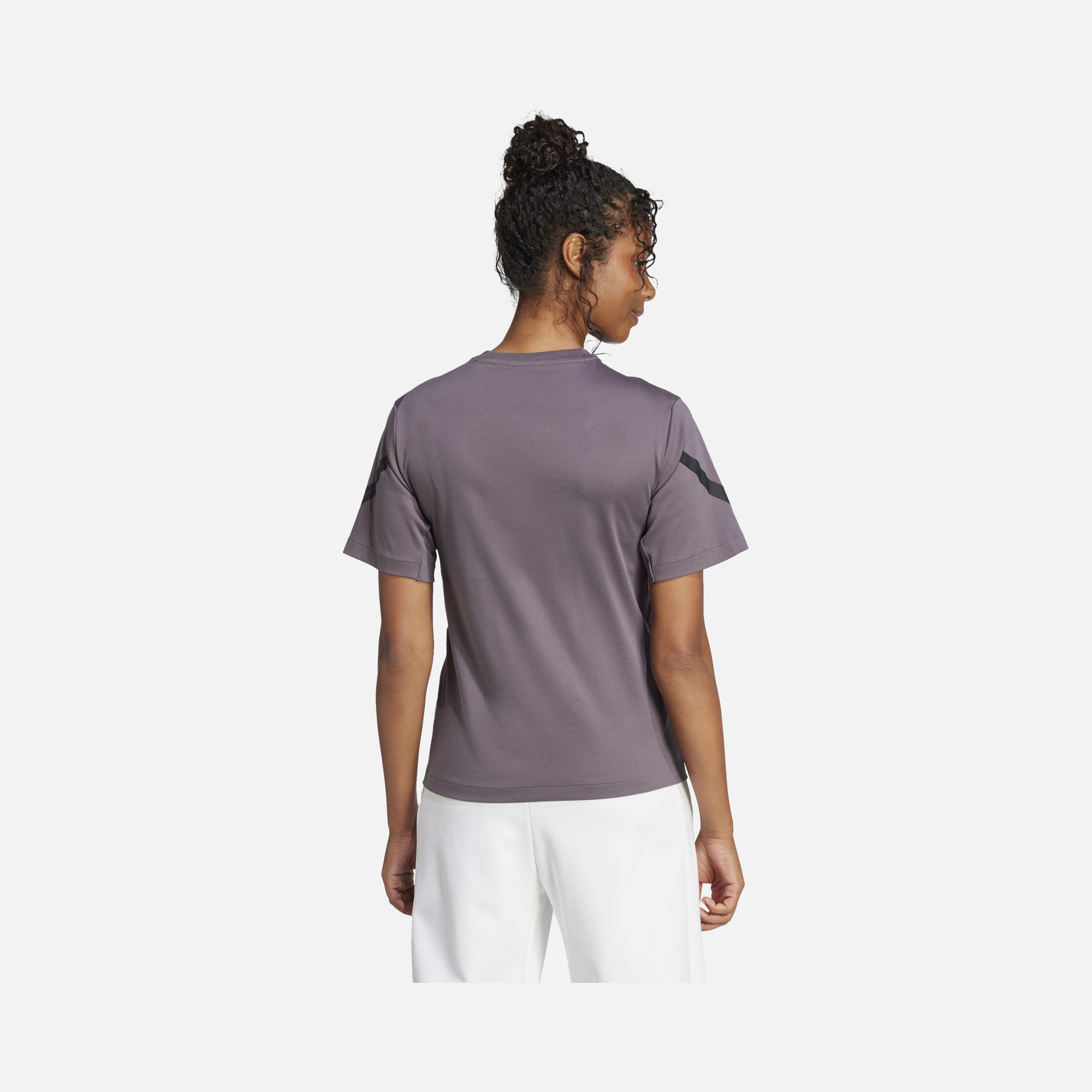 adidas Z.N.E. Sportswear Short-Sleeve Kadın Tişört