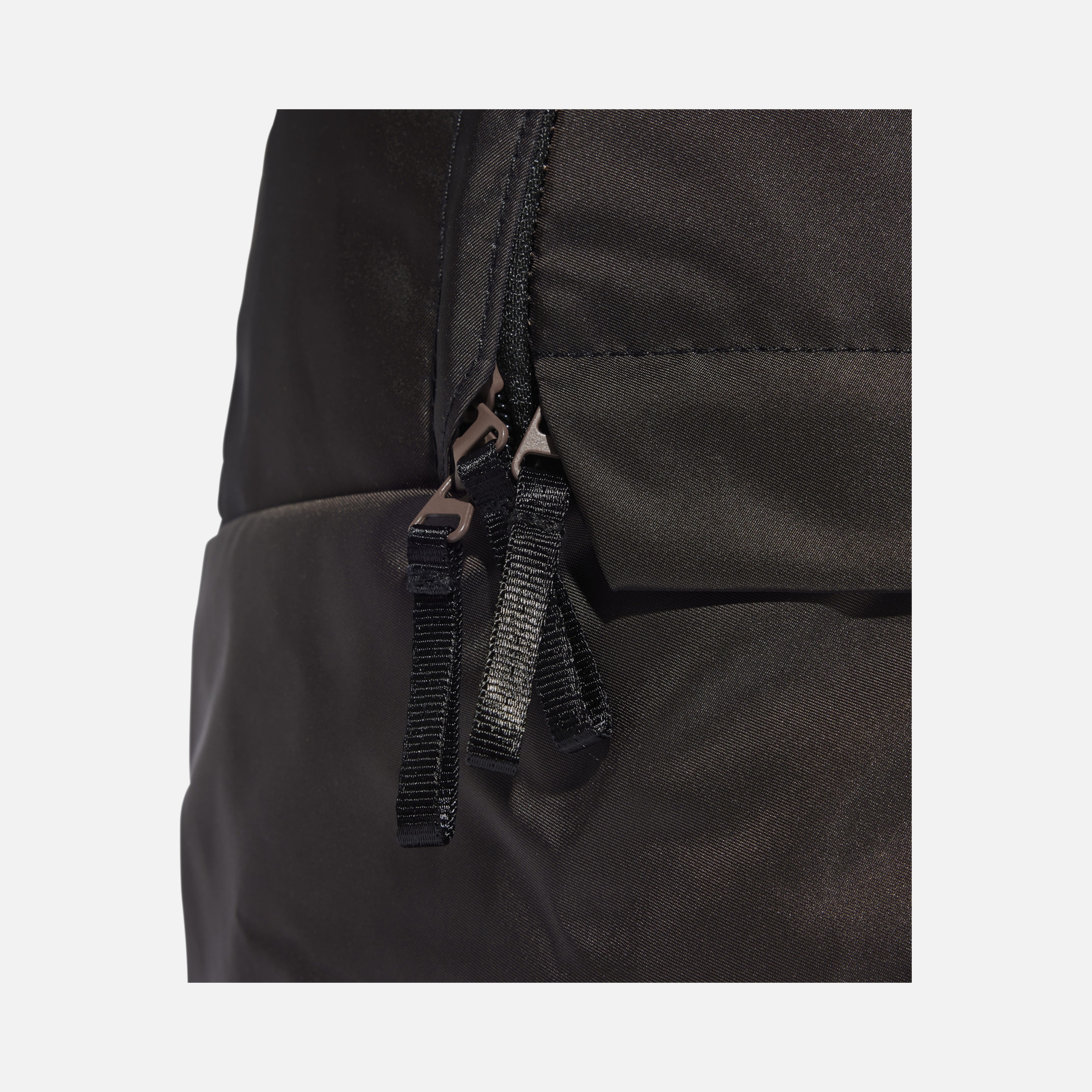 adidas Sportswear Glow (18,75 L) Shiny Two-Tone Twill Fabric Kadın Sırt Çantası