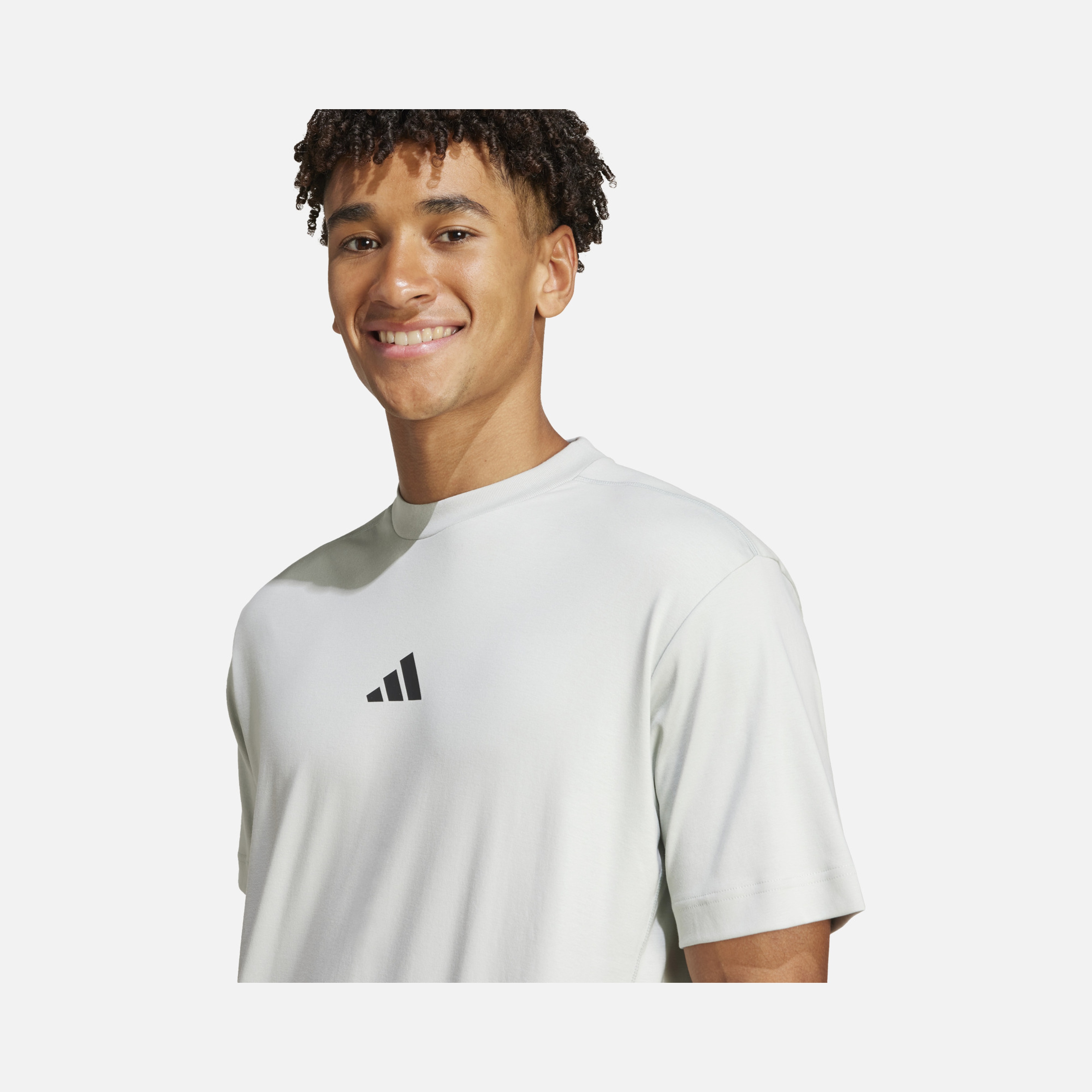 adidas Sportswear City Escape Crew Neck Short-Sleeve Erkek Tişört