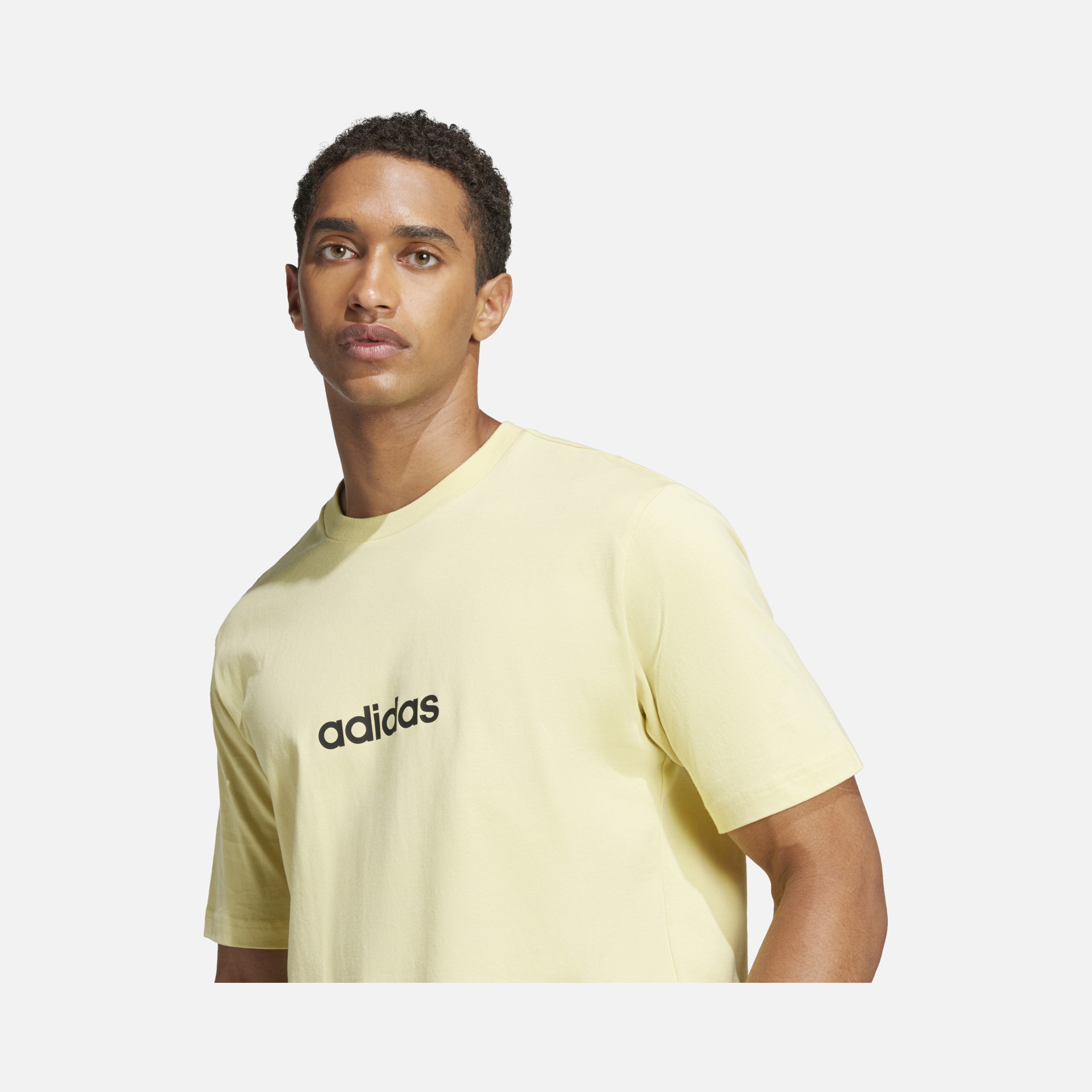 adidas Sportswear Essentials Linear Single Jersey Short-Sleeve Erkek Tişört
