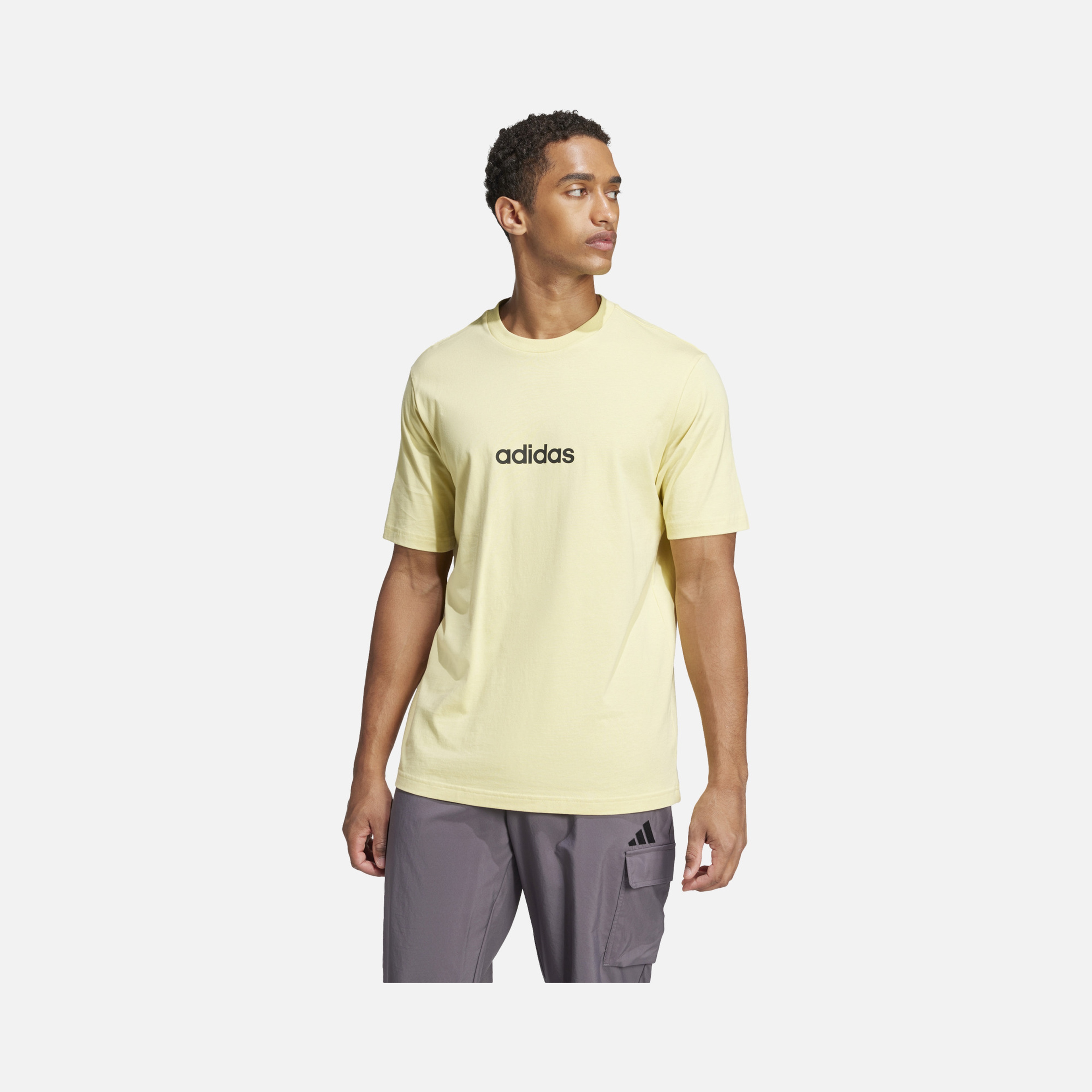 adidas Sportswear Essentials Linear Single Jersey Short-Sleeve Erkek Tişört