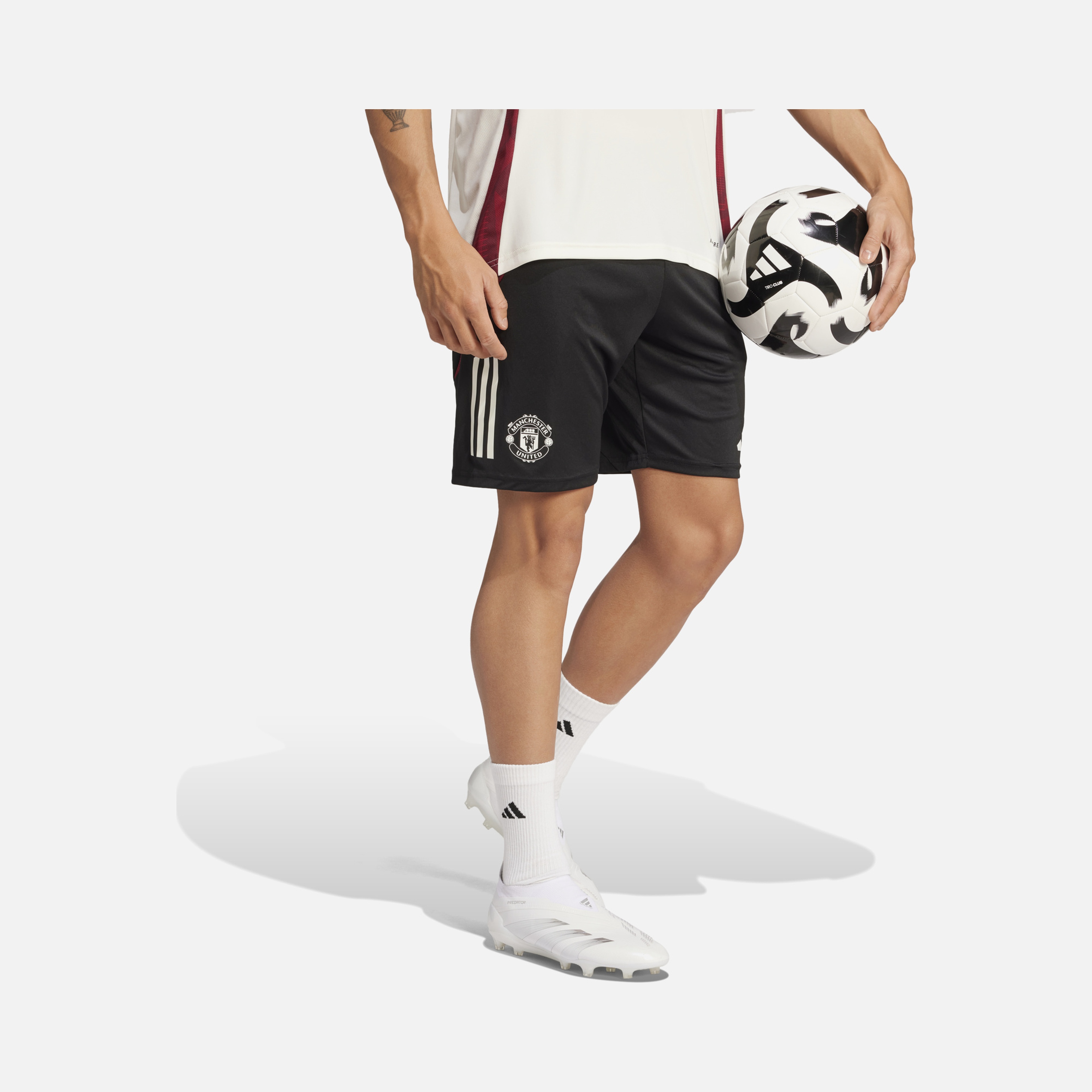 adidas Manchester United 2024-2025 Stadium Training Erkek Şort