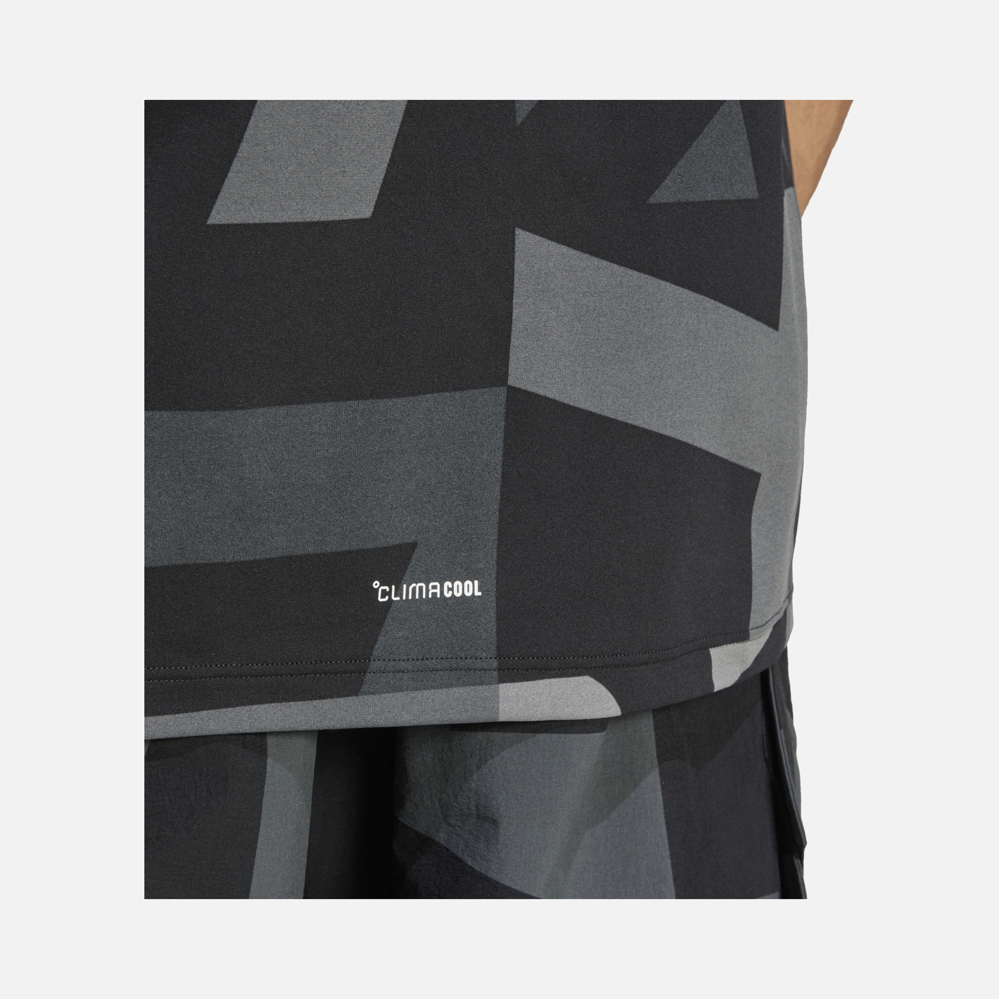 adidas Terrex Climacool Multi Printed Hiking Short-Sleeve Erkek Tişört