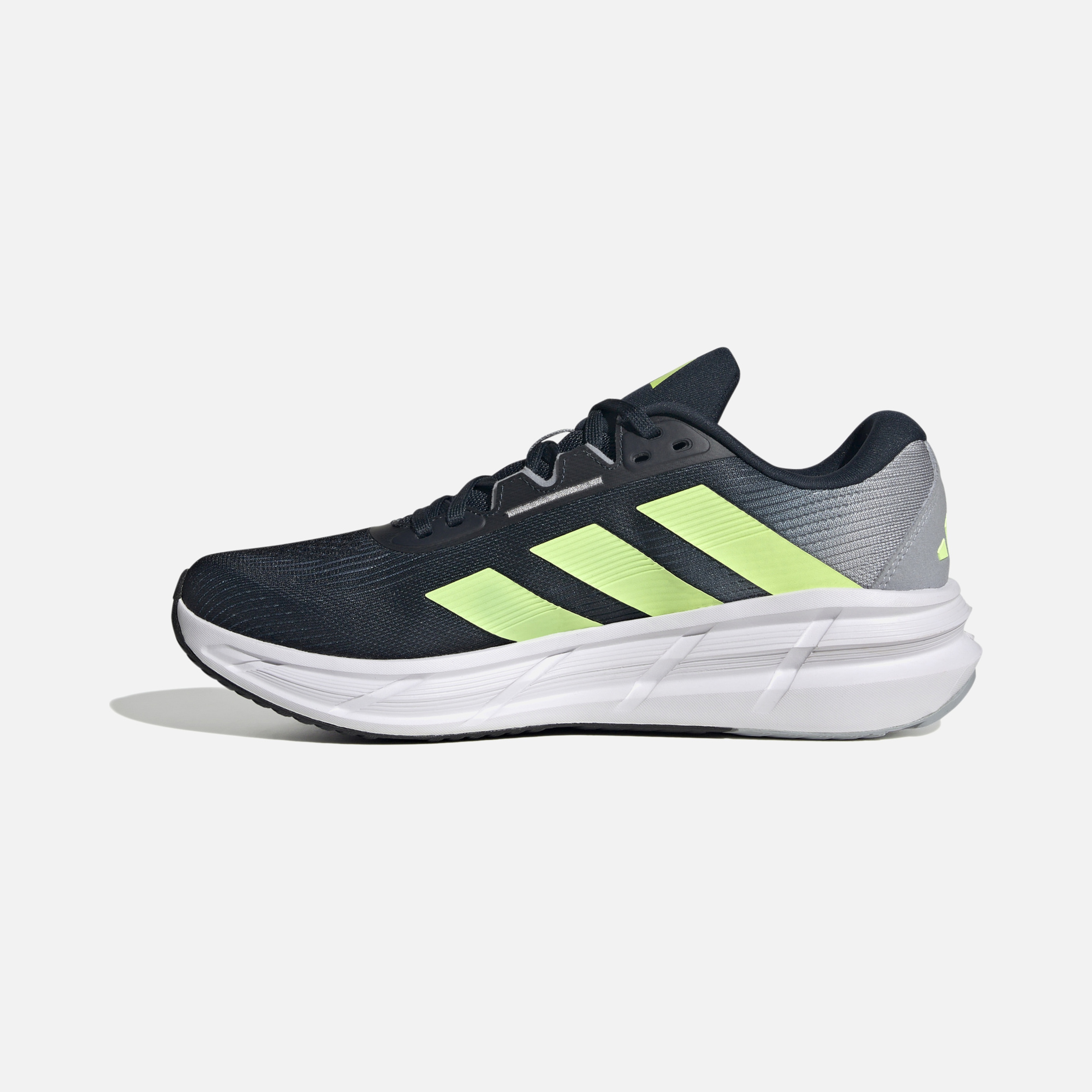 adidas Questar 3 Short Distance Road Running Erkek Spor Ayakkabı