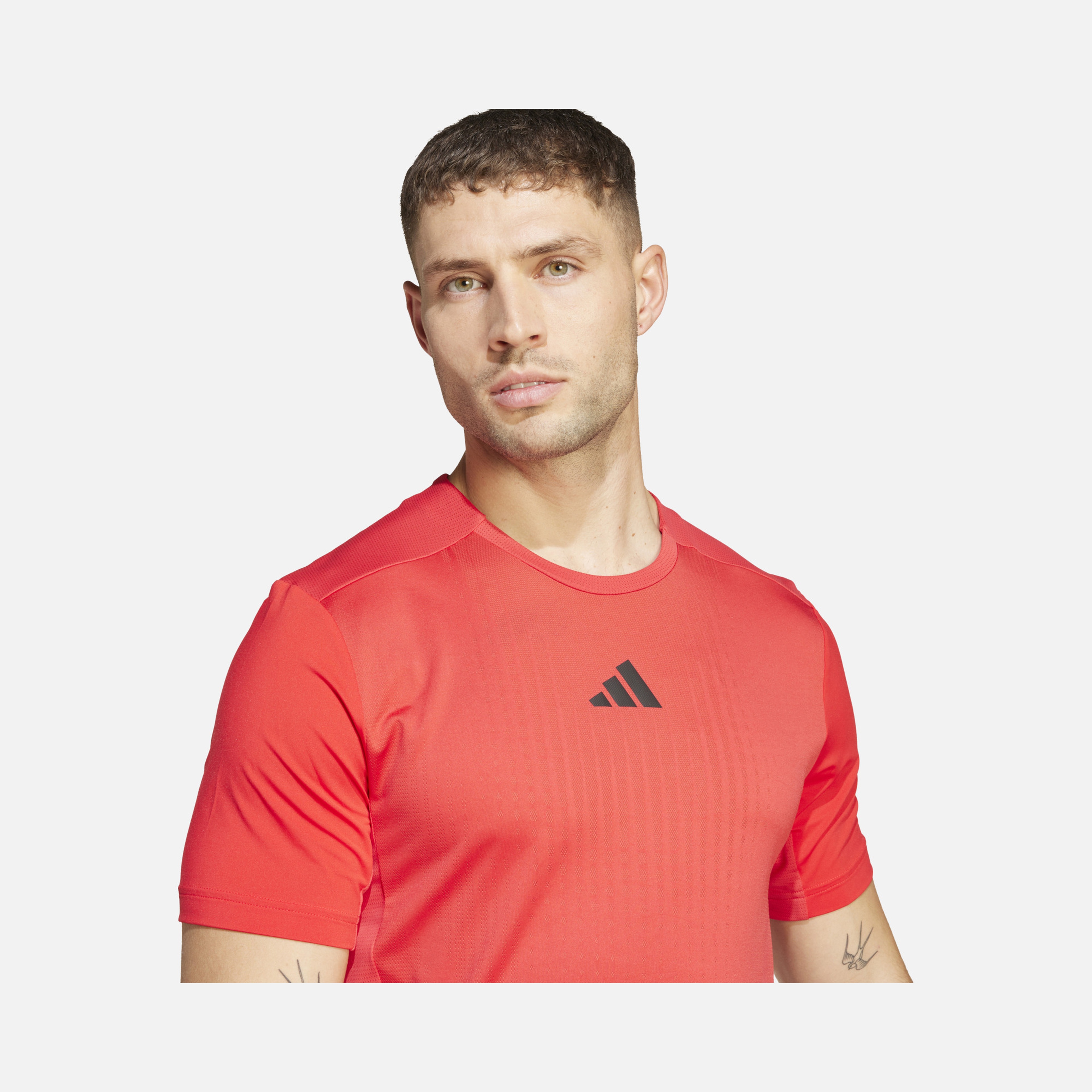 adidas Climacool+ Airchill Innovative Brrr° Fabric Slim Cut Gym & Training Short-Sleeve Erkek Tişört