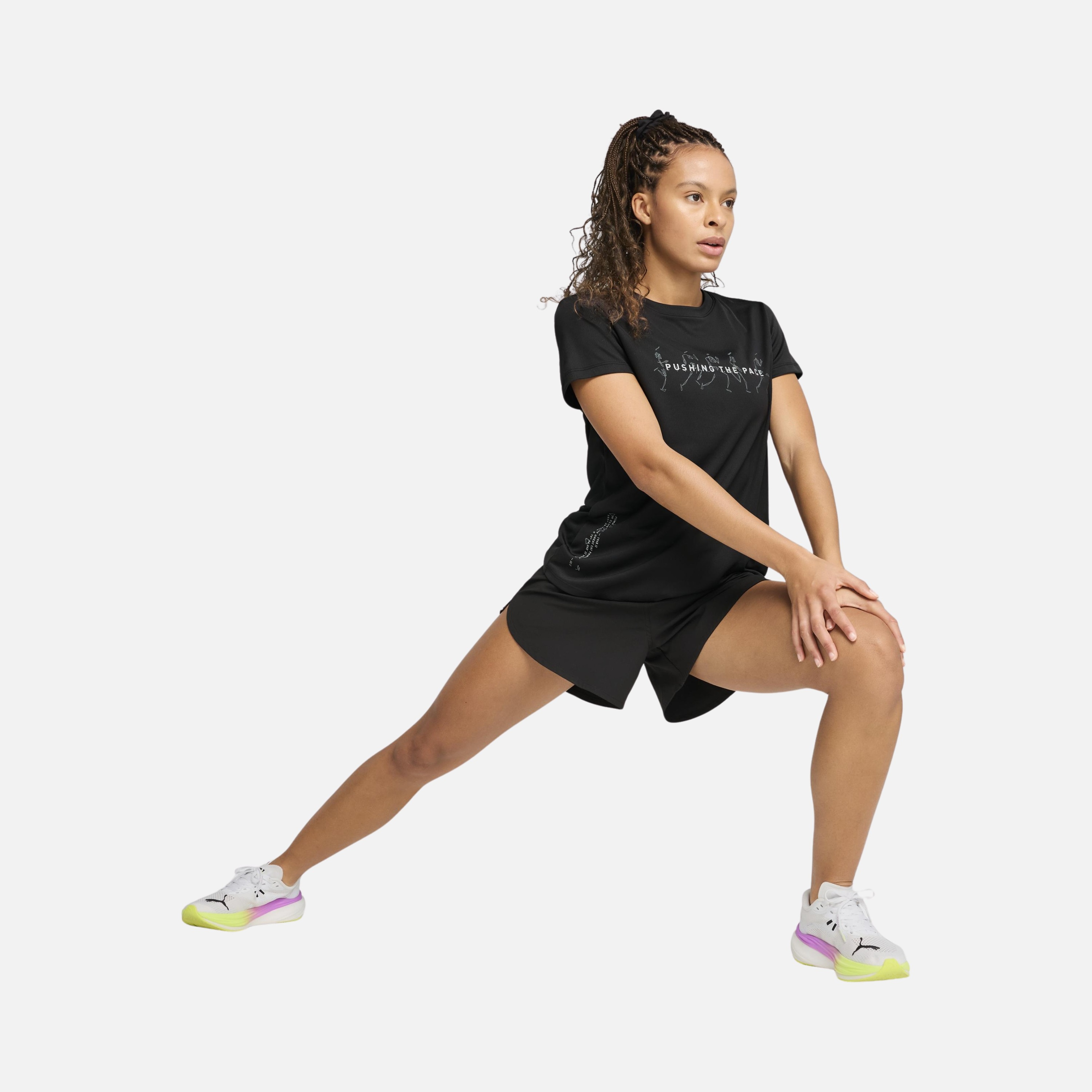 Puma Pushing The Pace Slogan Graphics Running Short-Sleeve Kadın Tişört