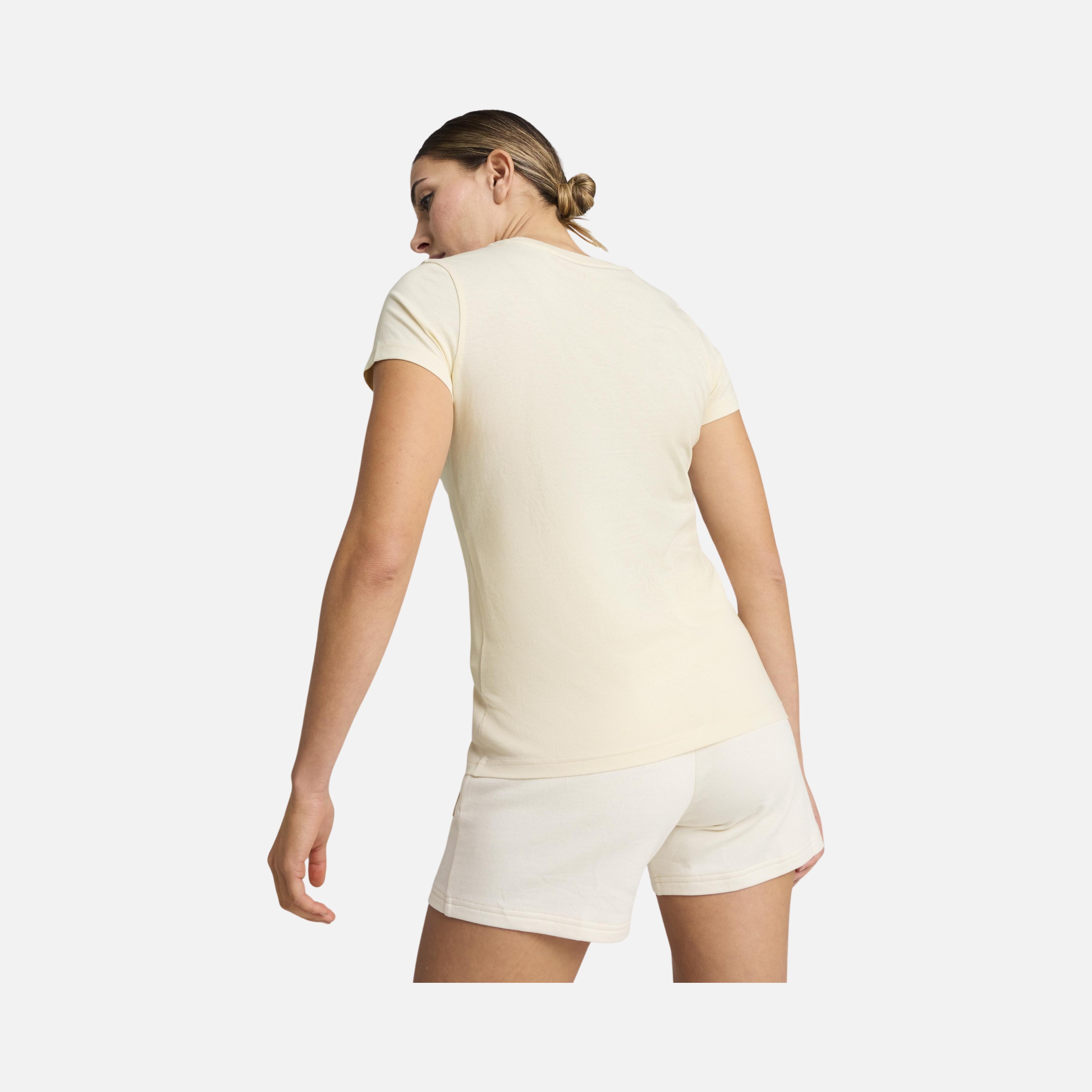 Puma Sportswear Essentials Elevated Short-Sleeve Kadın Tişört