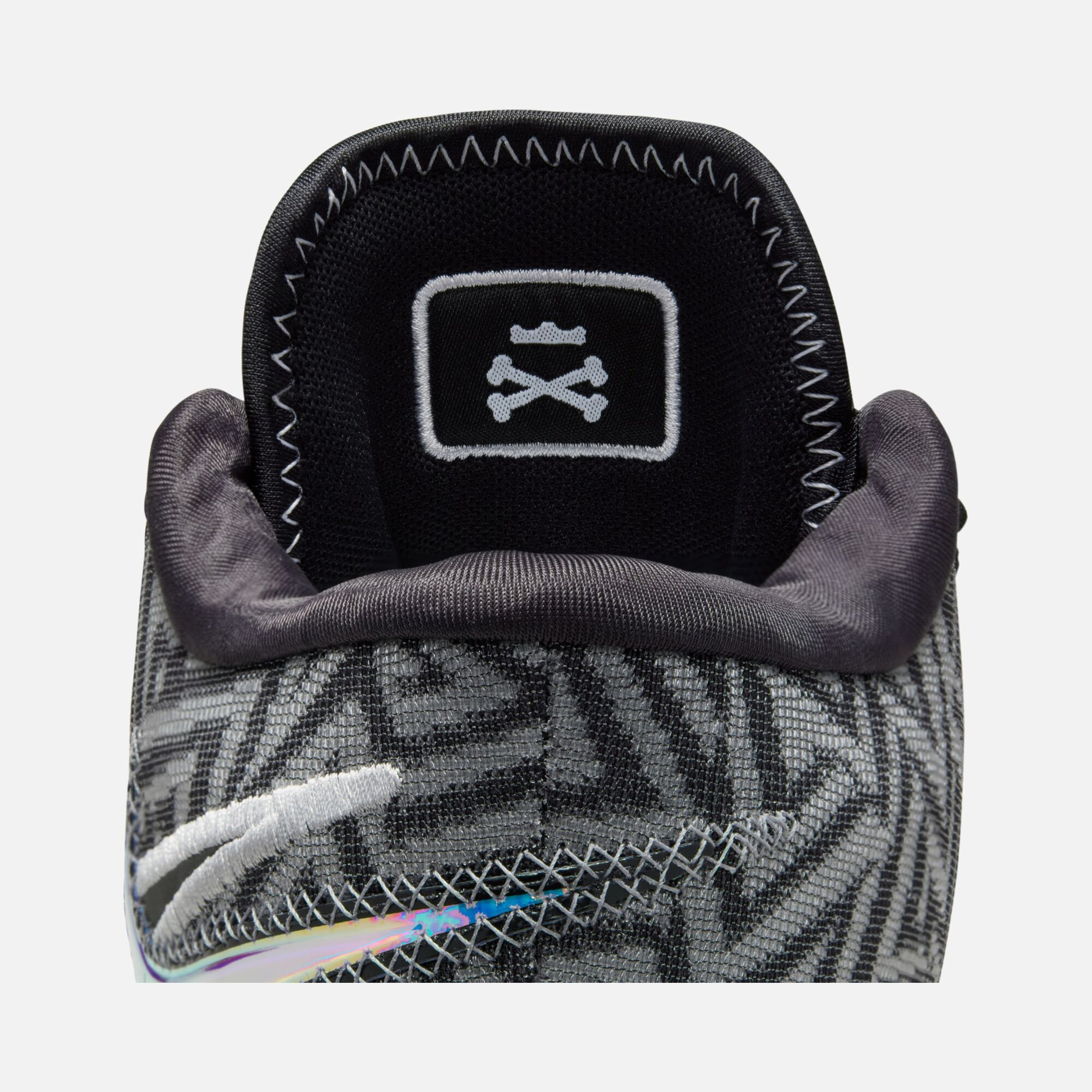 Nike LeBron James NXXT Genisus Erkek Basketbol Ayakkabısı