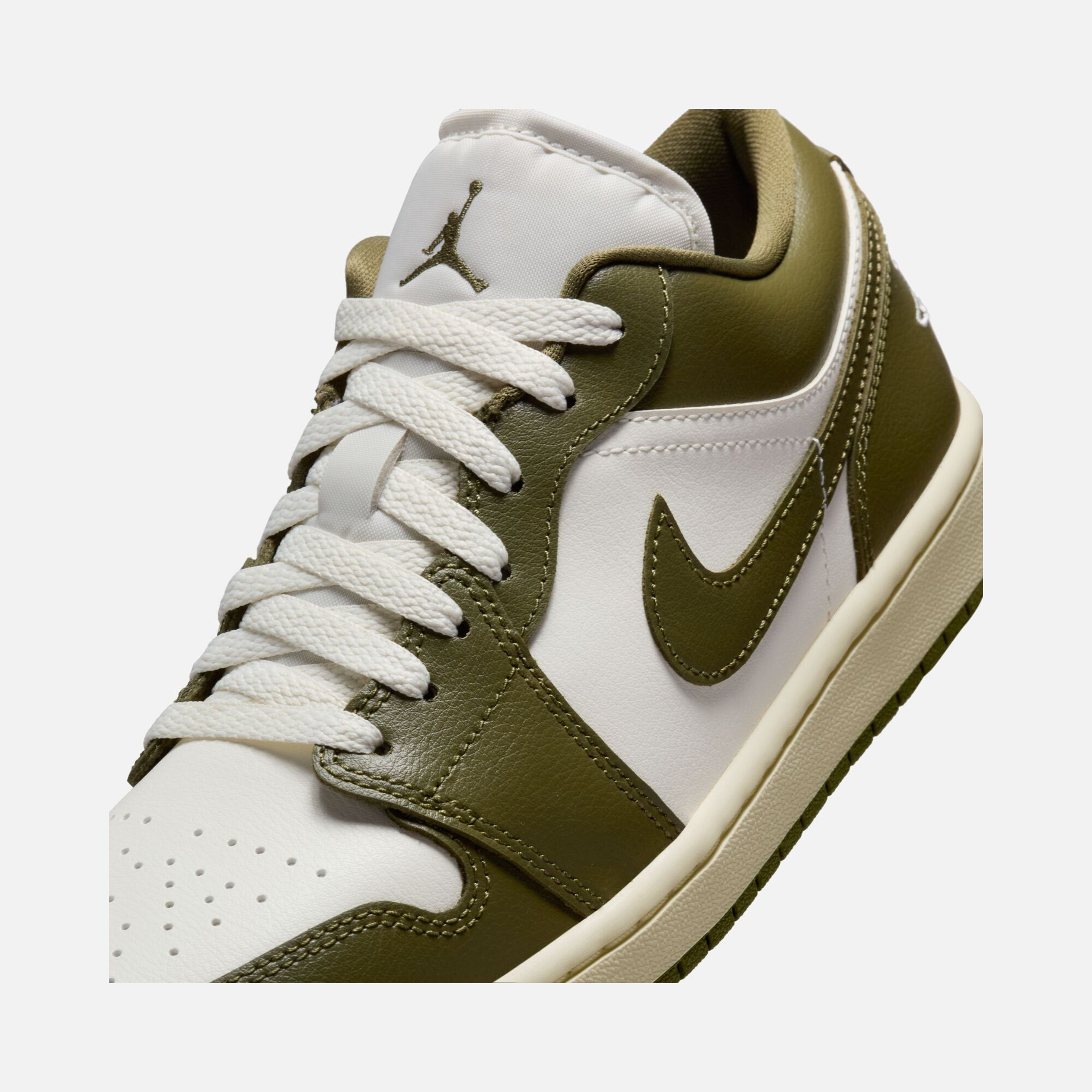 Nike Air Jordan 1 Low Kadın Spor Ayakkabı